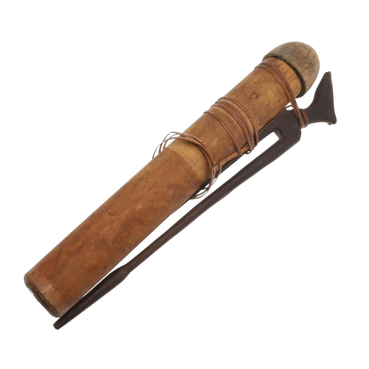 A BORNEO TOLOR BLOWPIPE DART CONTAINER.