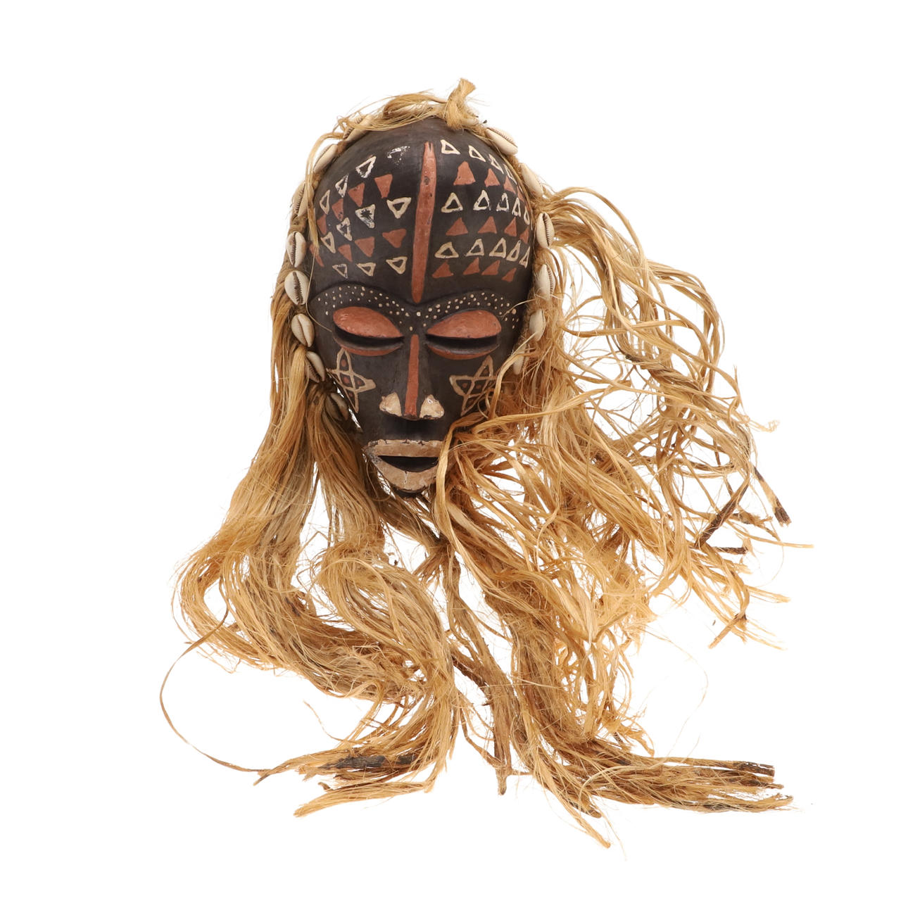A PAPUA NEW GUINEA TRIBAL MASK WITH SHELL BORDER. Ethnographica - Other ...