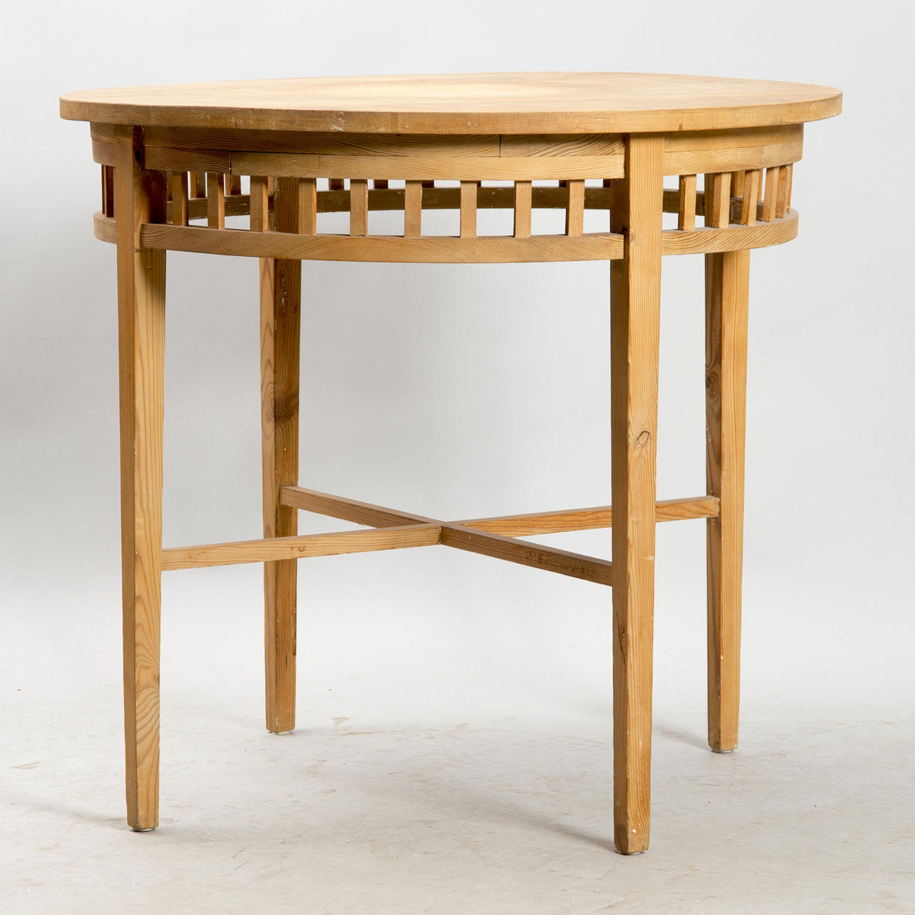 BORD, fur, Carl Larsson-stil, tidigt 1900-tal.