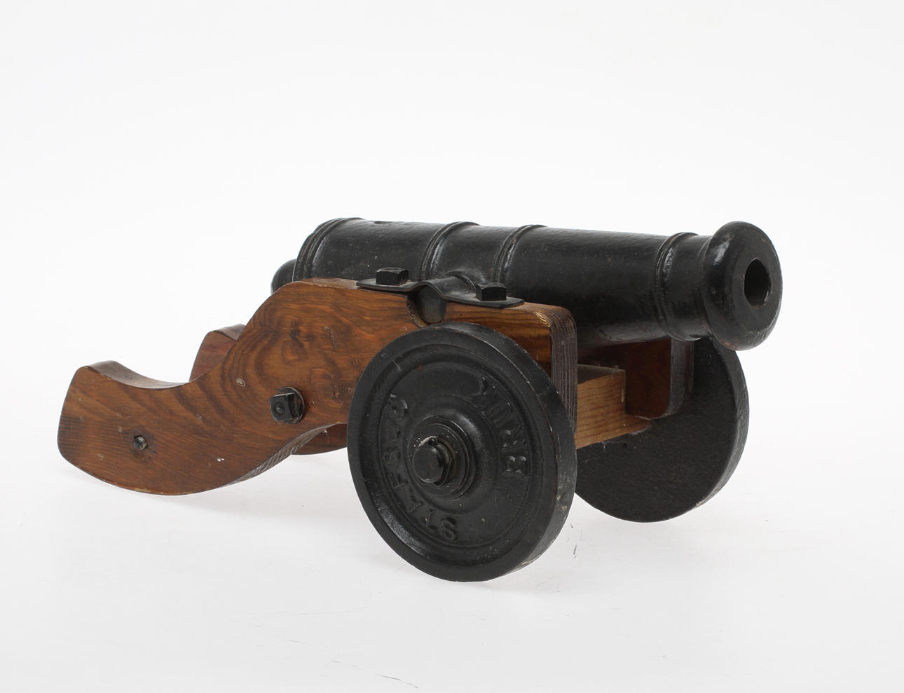 SALUTKANON, gjutjärn, Stafsjö Bruk.