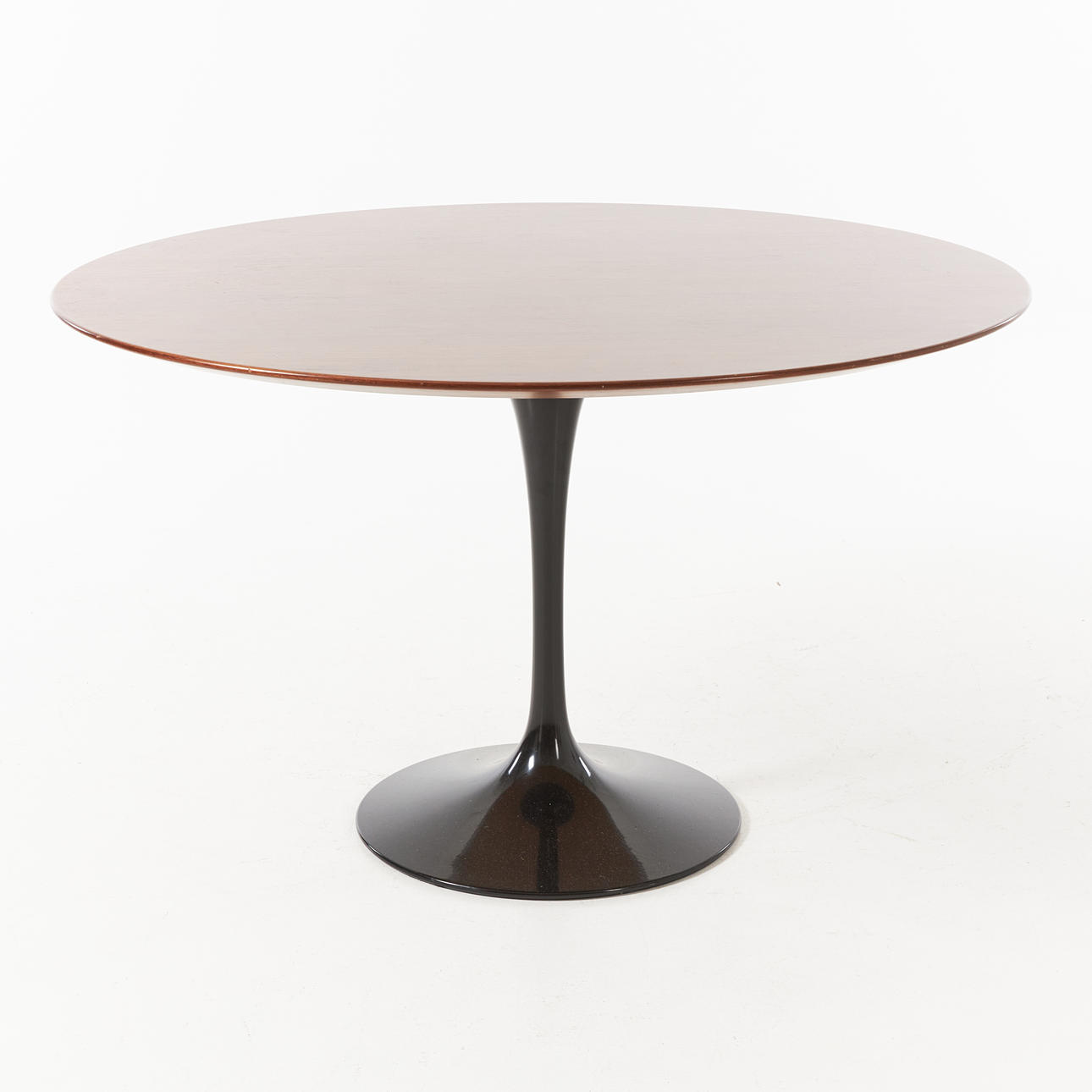 EERO SAARINEN. “Tulip”, dining table, Knoll International, labeled.