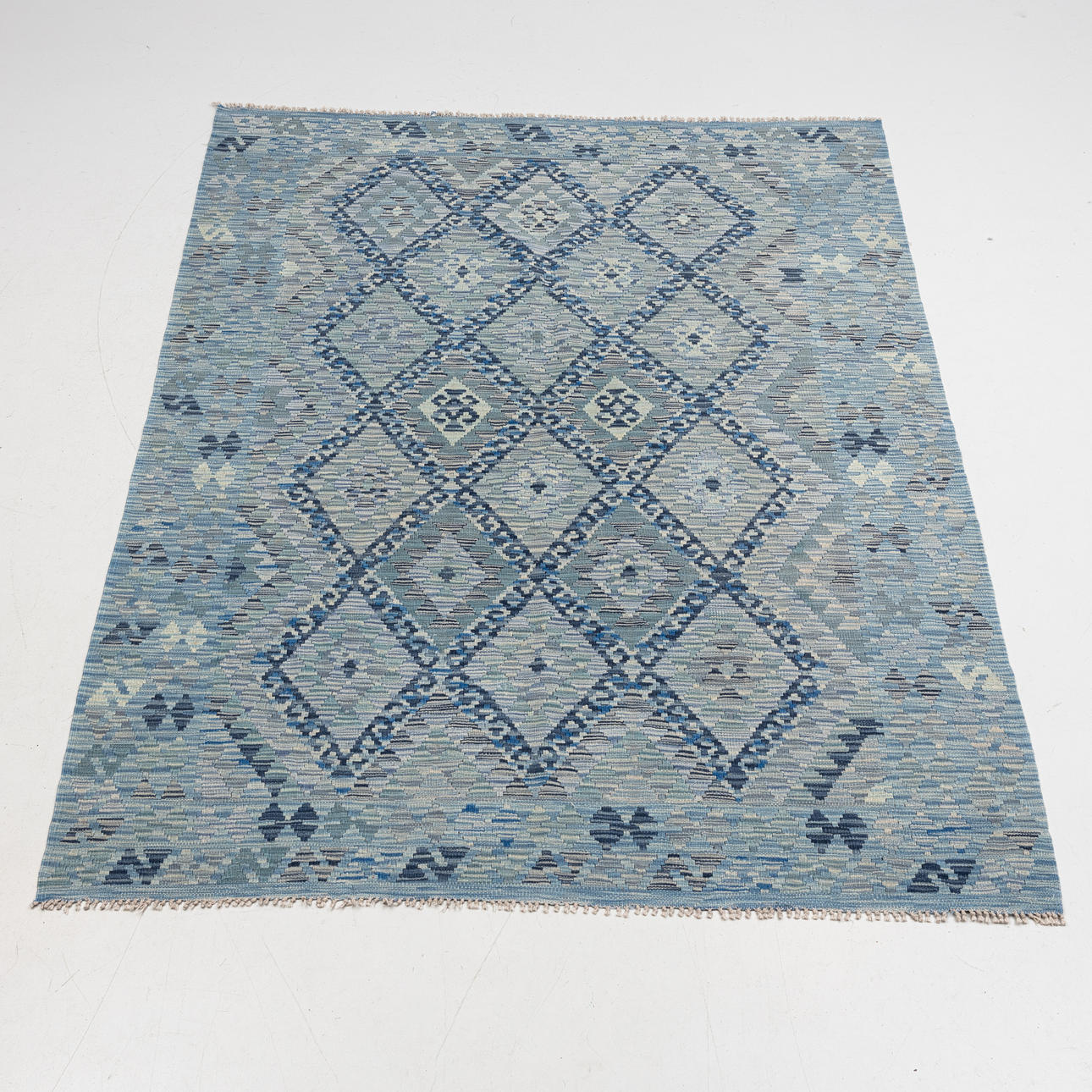 MATTA, Kelim, ca 180x243 cm. Mattor & Textil - Orientaliska Mattor ...