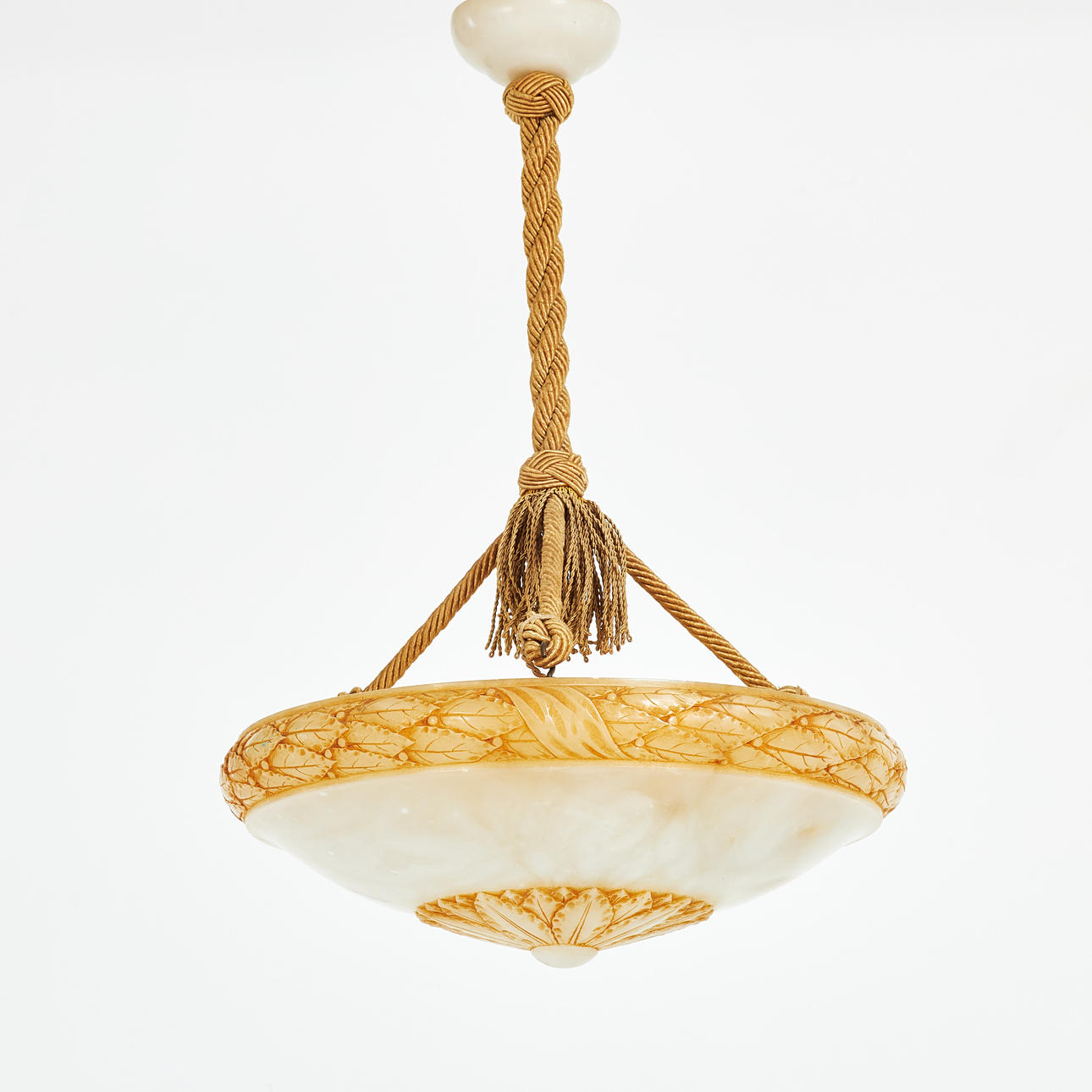 CEILING LAMP. A cupola in alabaster, 2 light points, 20th century.