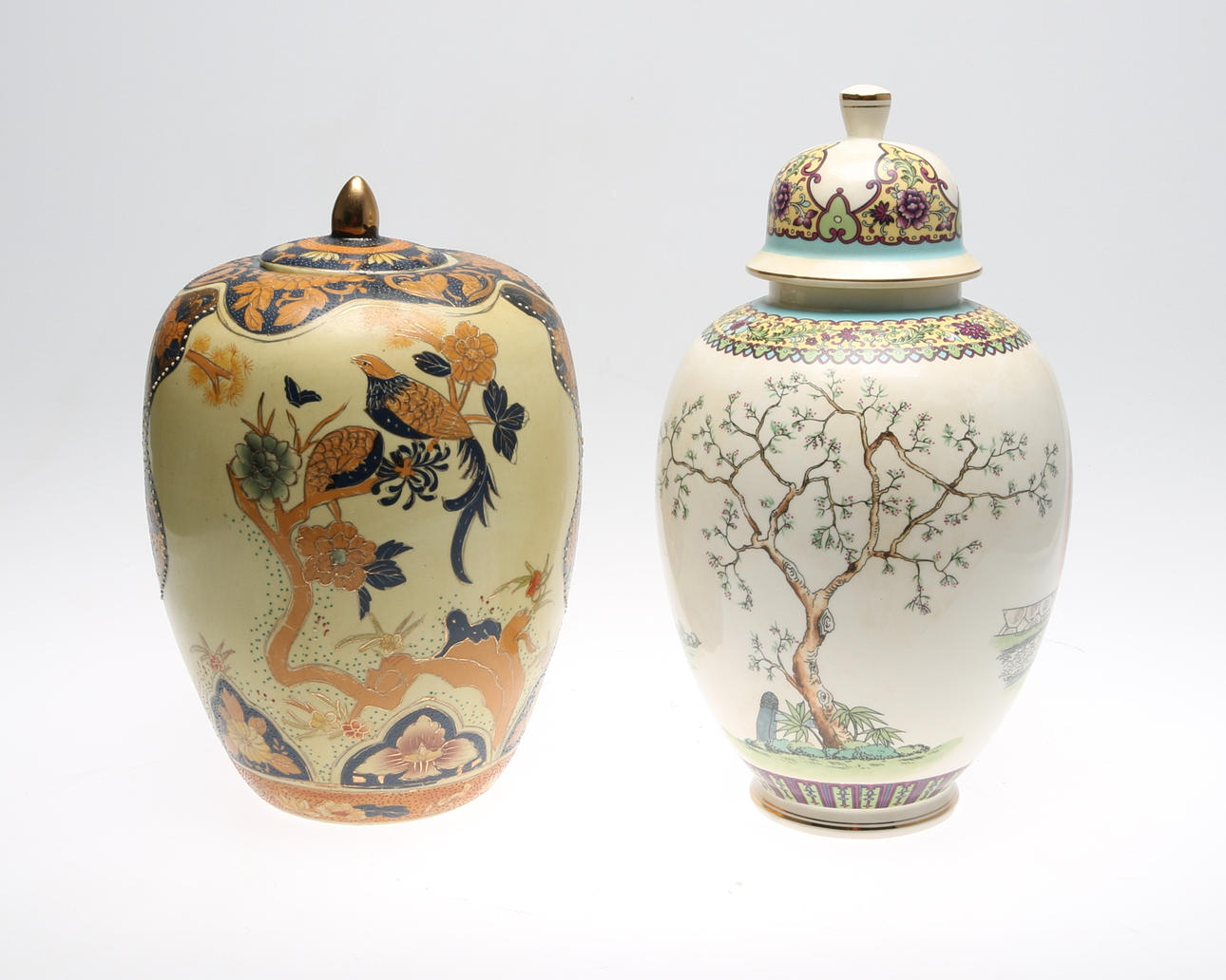 LOCKURNA samt VAS, keramik, 1900-tal.