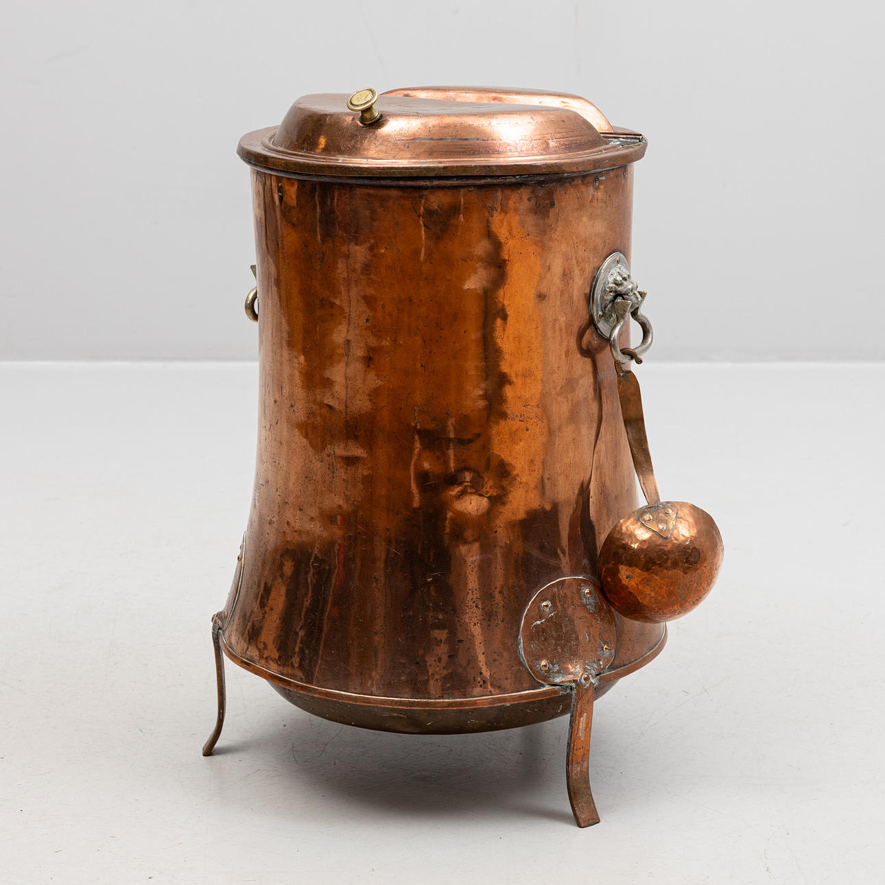 A copper water tank, 19th century.