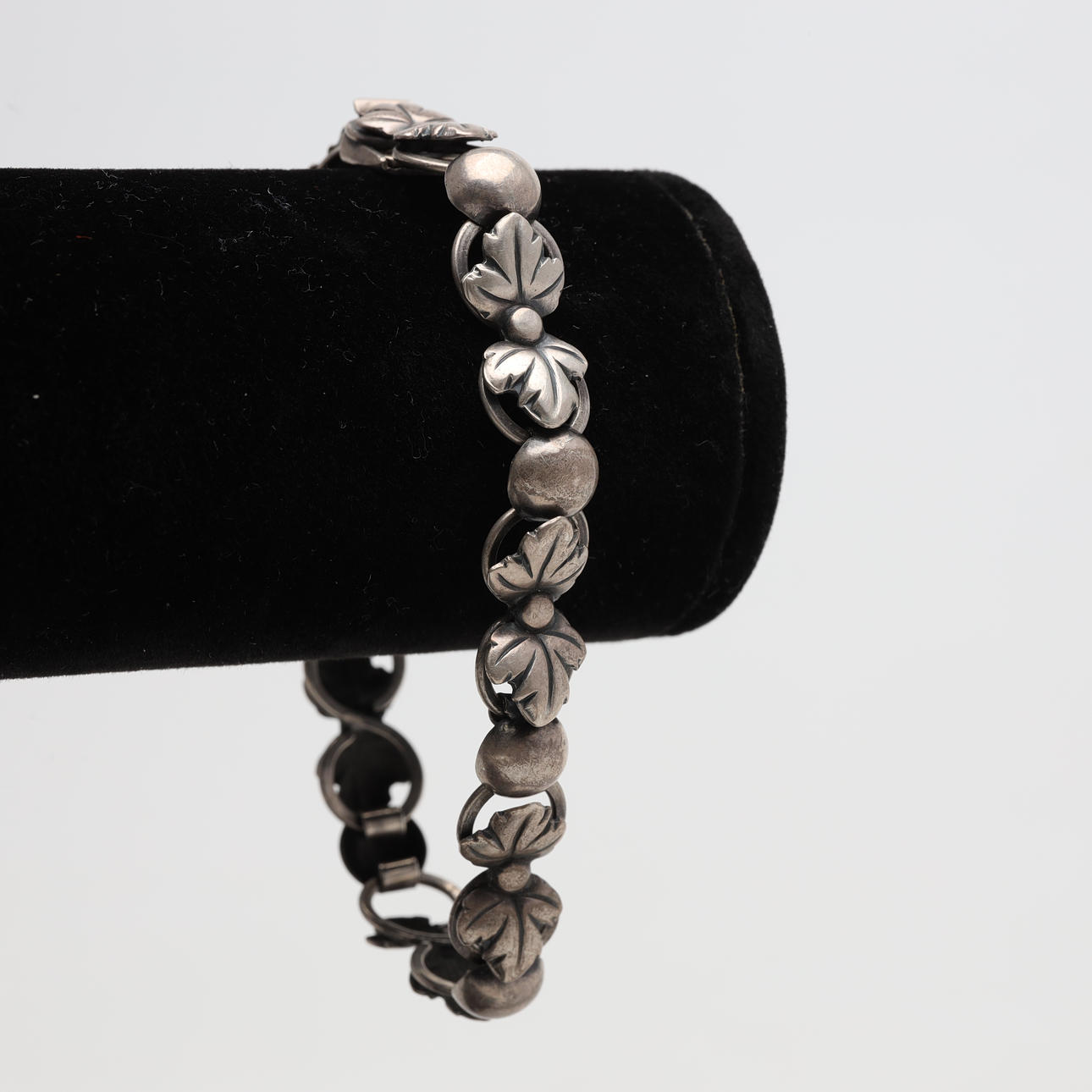 ALTON. ARMBAND, silver, vikt ca 16,2 gram.