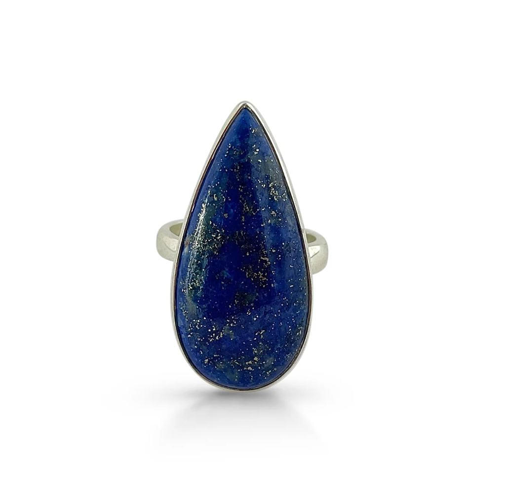 LARGE LAPIS LAZULI SILVER RING.