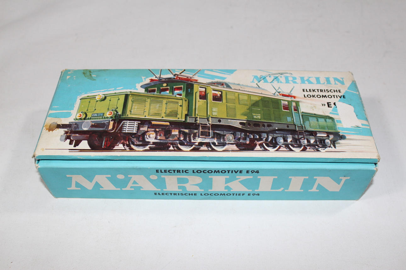 ELEKTRISKT LOK, modell 3022, Märklin.