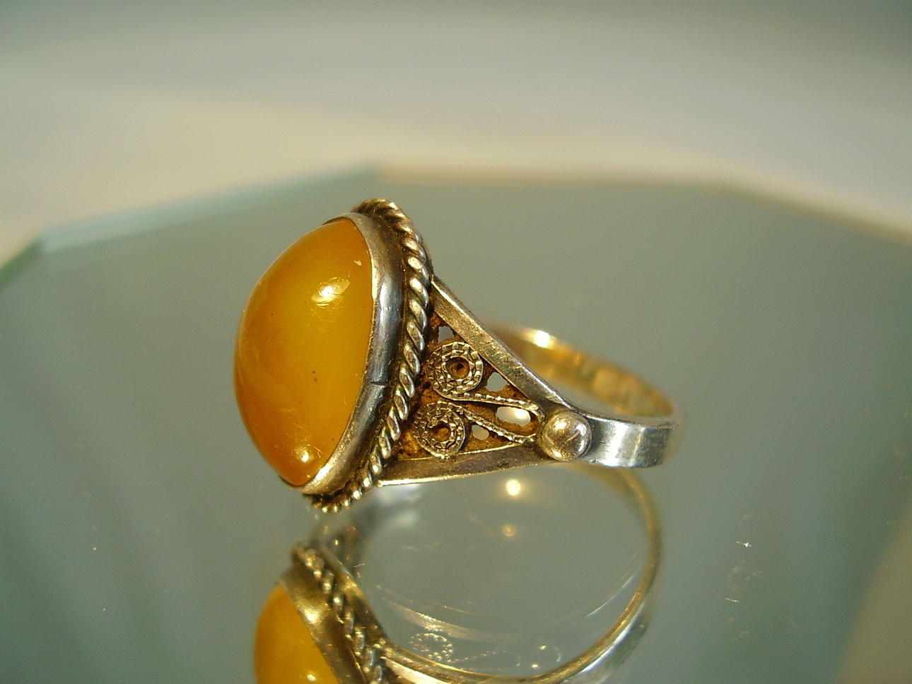 BÄRNSTEN RING SILVER 875 ART NOUVEAU RYSSLAND.