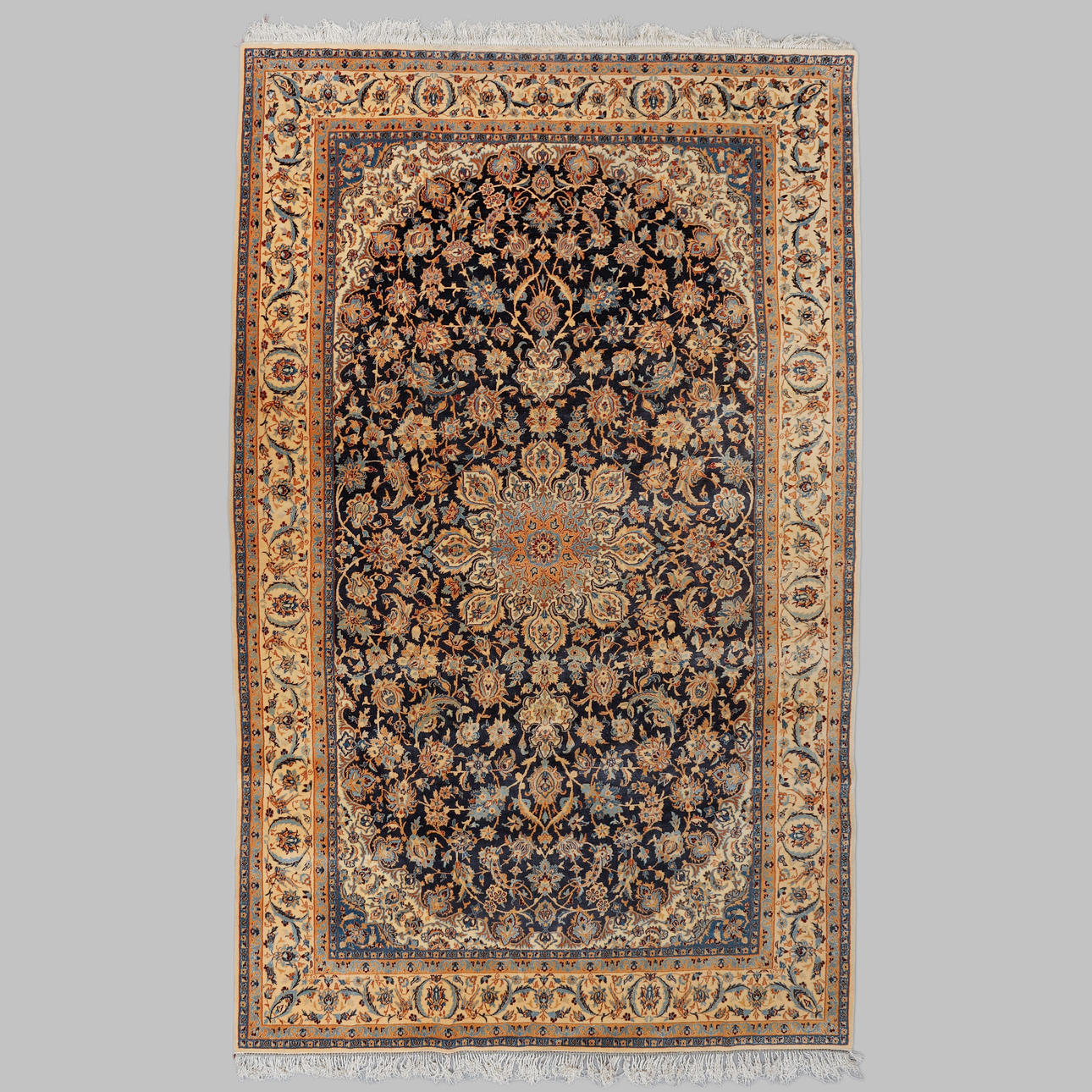 TÆPPE, Nain, 310 x 190 cm.