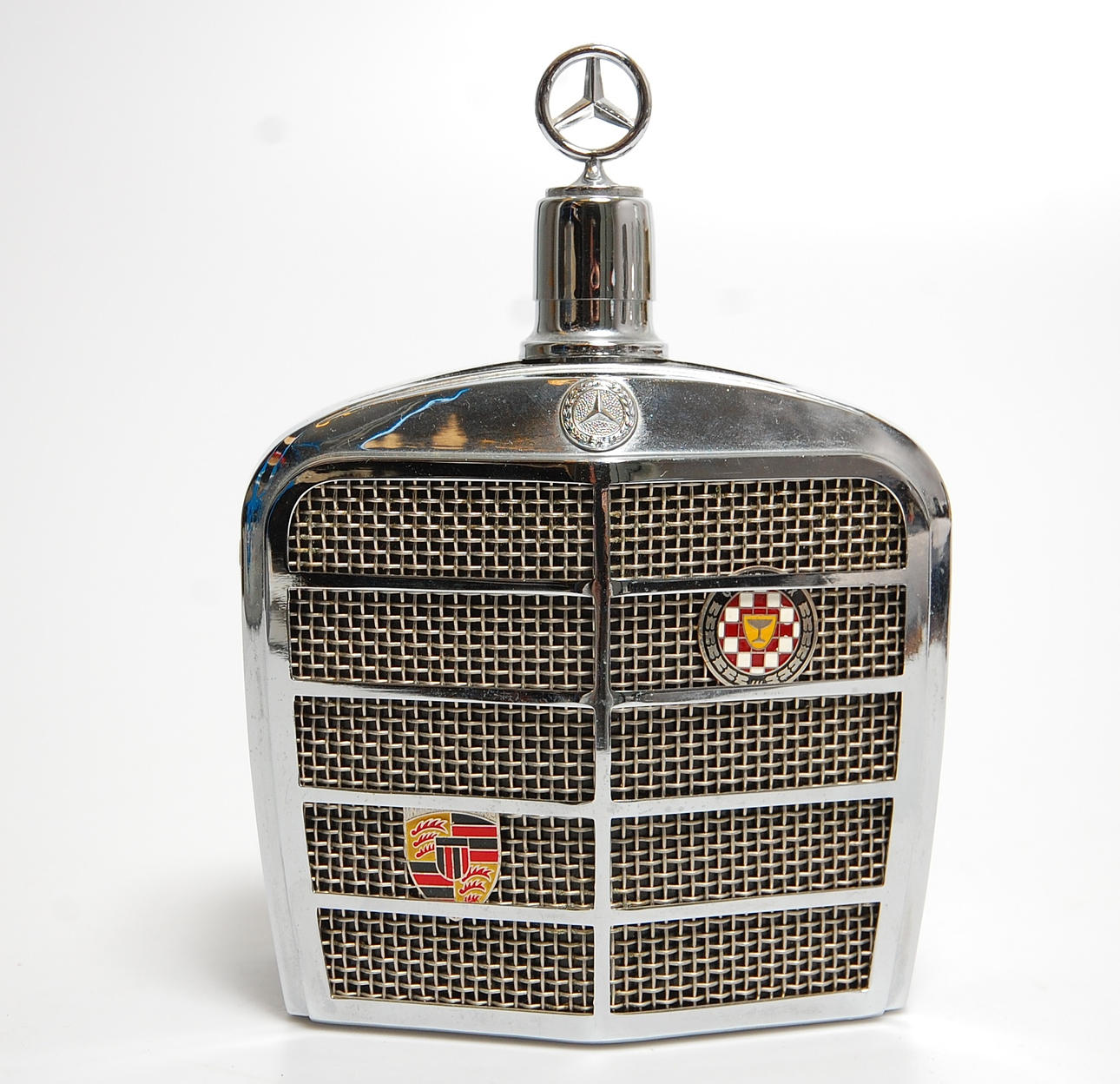 PLUNTA, Mercedes, 1970 tal.