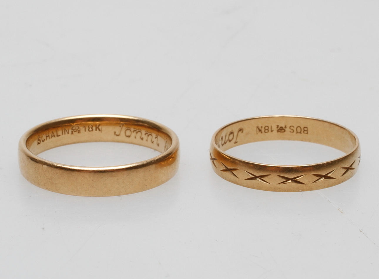 RINGAR, 2 st, 18k guld, vikt ca 6 gr.