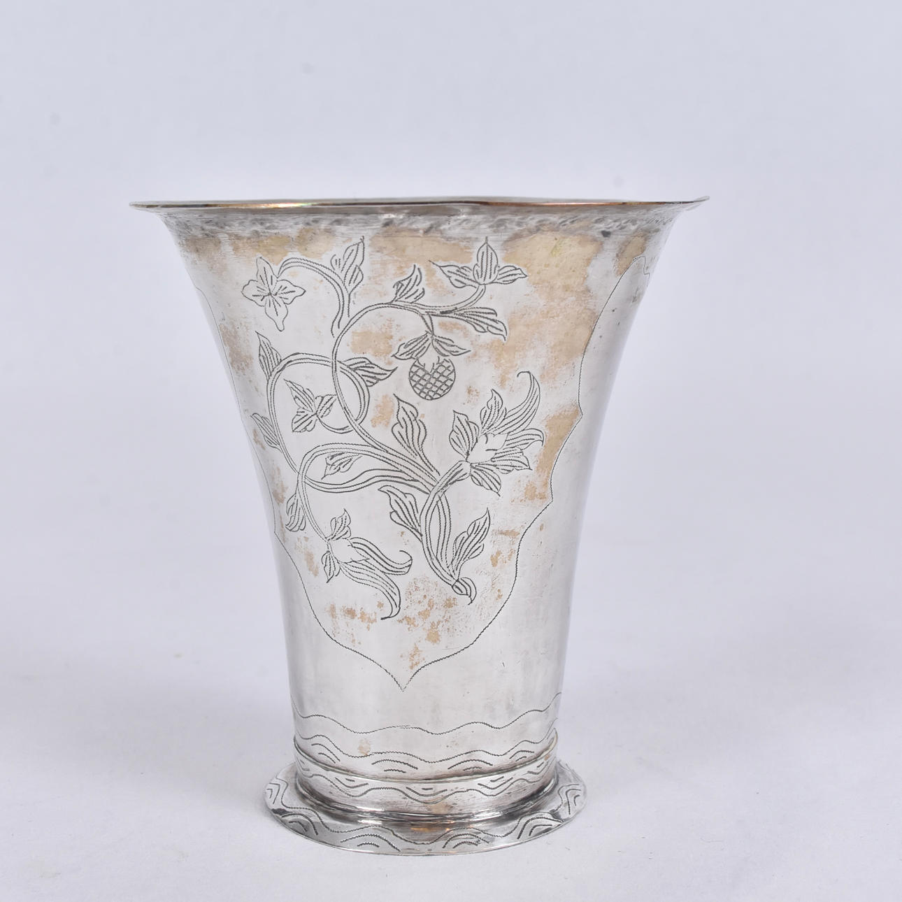 A silver beaker, Carl Kåhre Halmstad 1792.