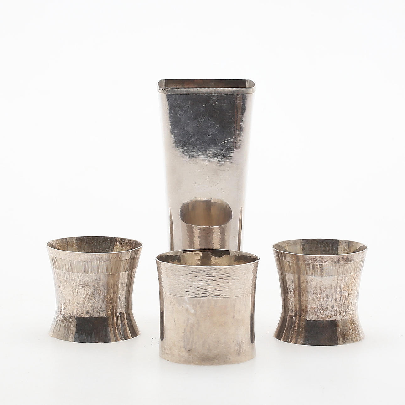 VAS samt KOPPAR, silver, Öhmans Ädelsmide Eftr Ab, Lycksele, 1968 - 1969, vikt 324,04 gram.