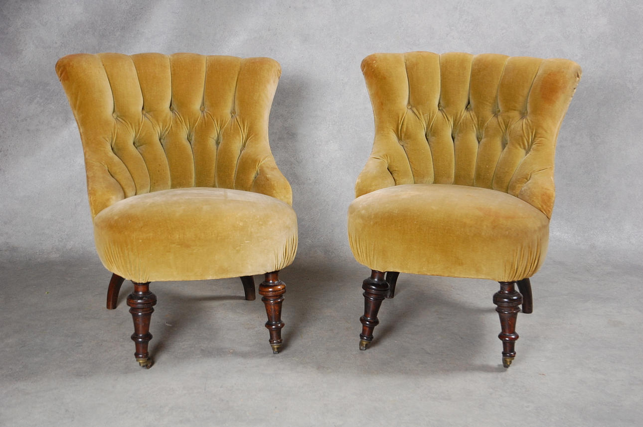 EMMAFÅTÖLJER, 1 par, 1800-tal.