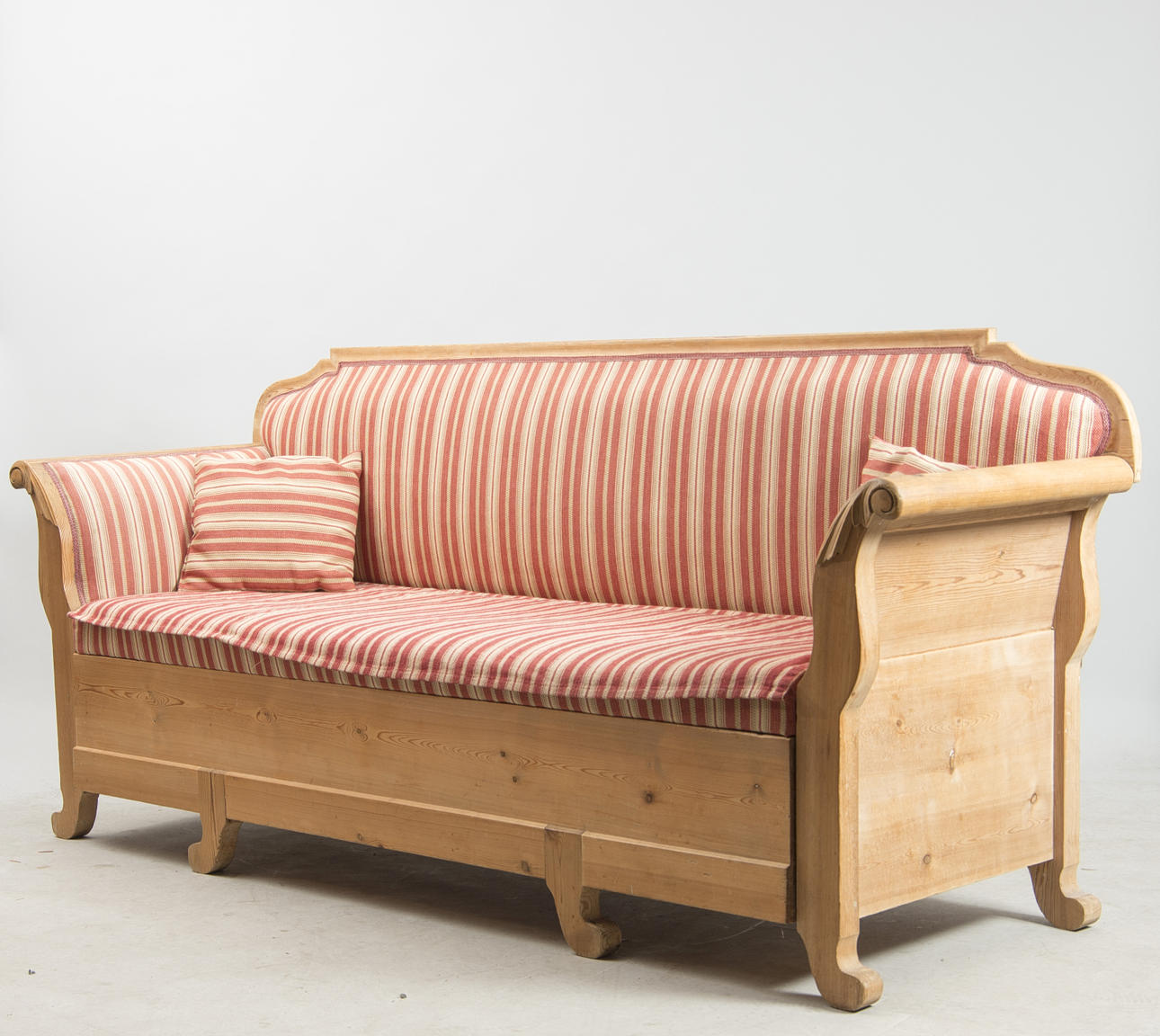 KÖKSSOFFA, avlutad fur, sent 1800-tal.