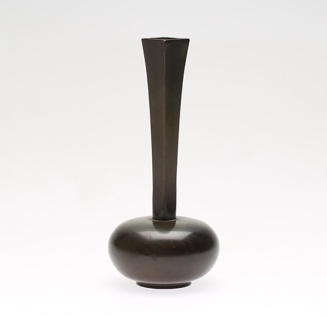 VAS, patinerad brons, GAB, 1930-/40-tal.