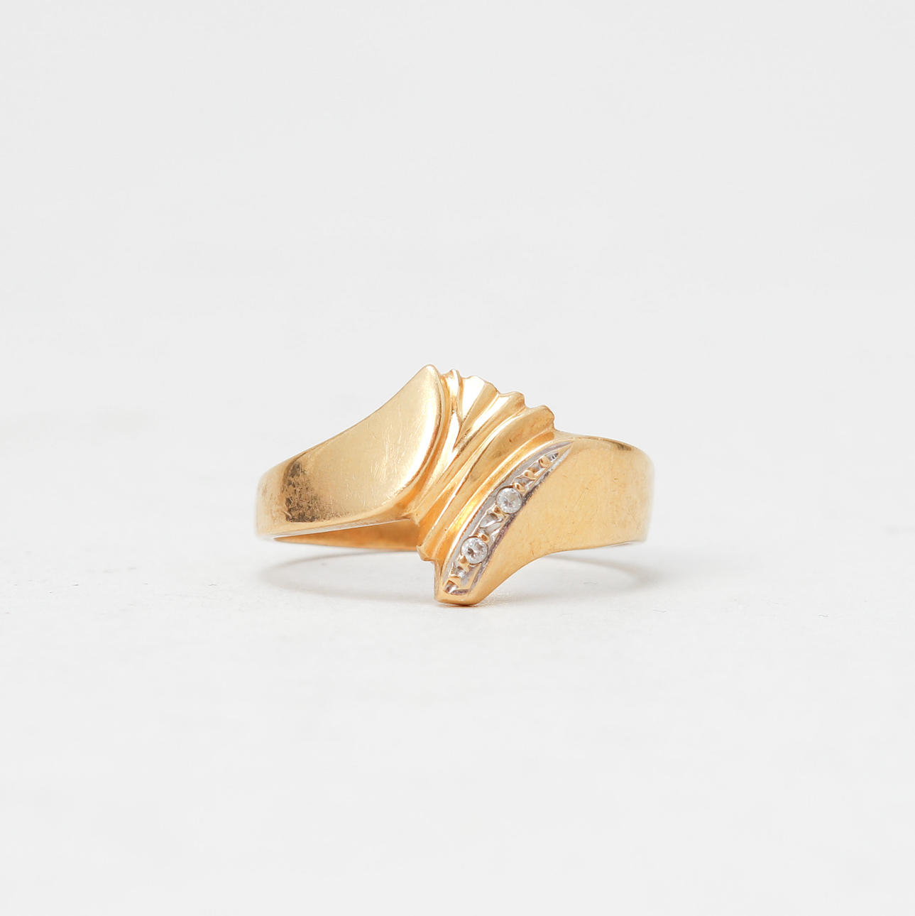 RING, 18 Karat Gold, Gewicht ca. 2,8 Gramm.