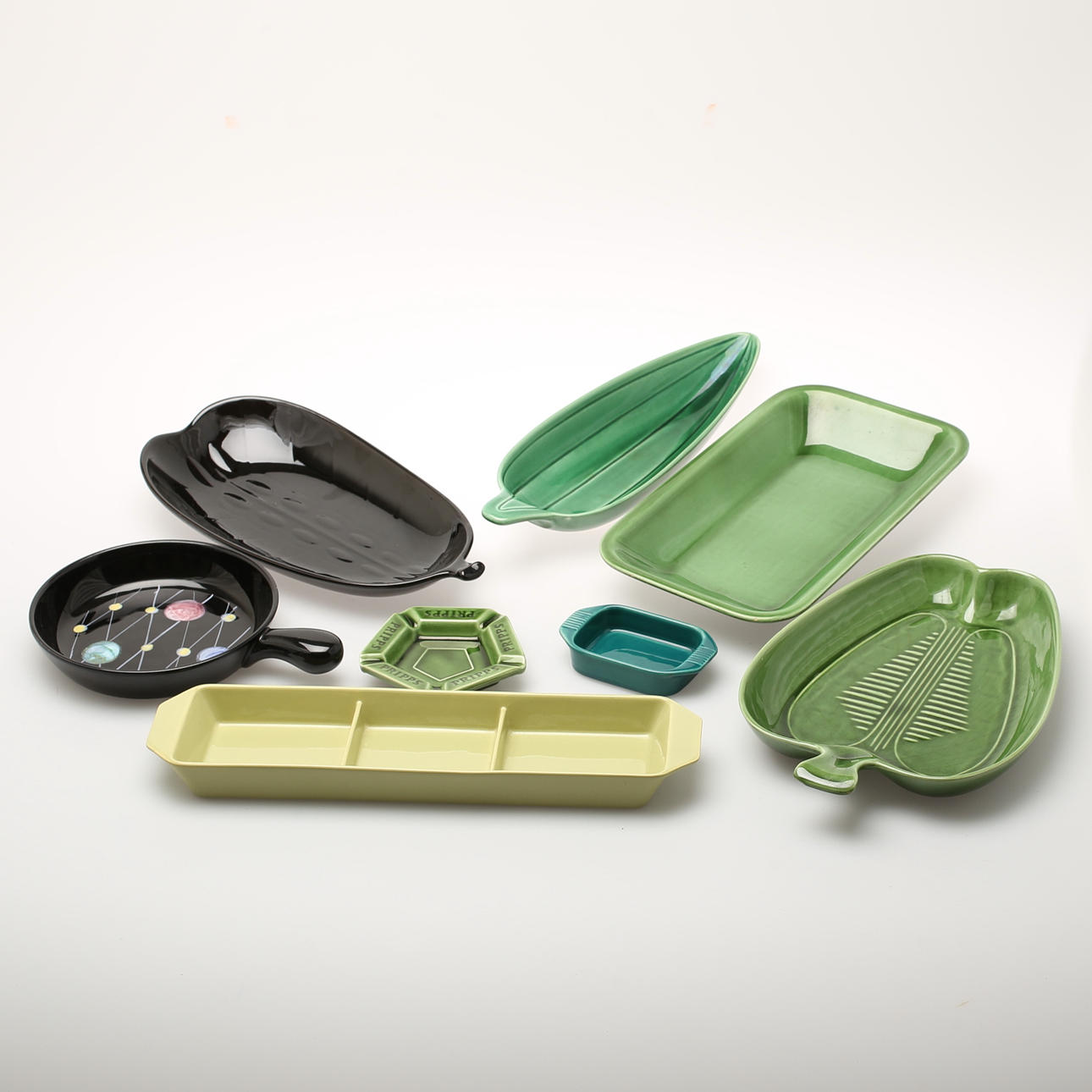 FAT, 8 delar, keramik, Syco Sweden.