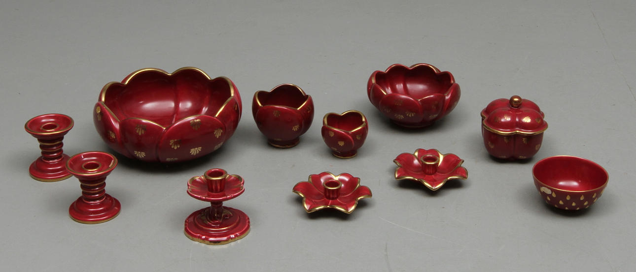 PARTI KERAMIK ca 9 delar, "Röd rubin" Arthur Percy/Eugene Trost Gefle.