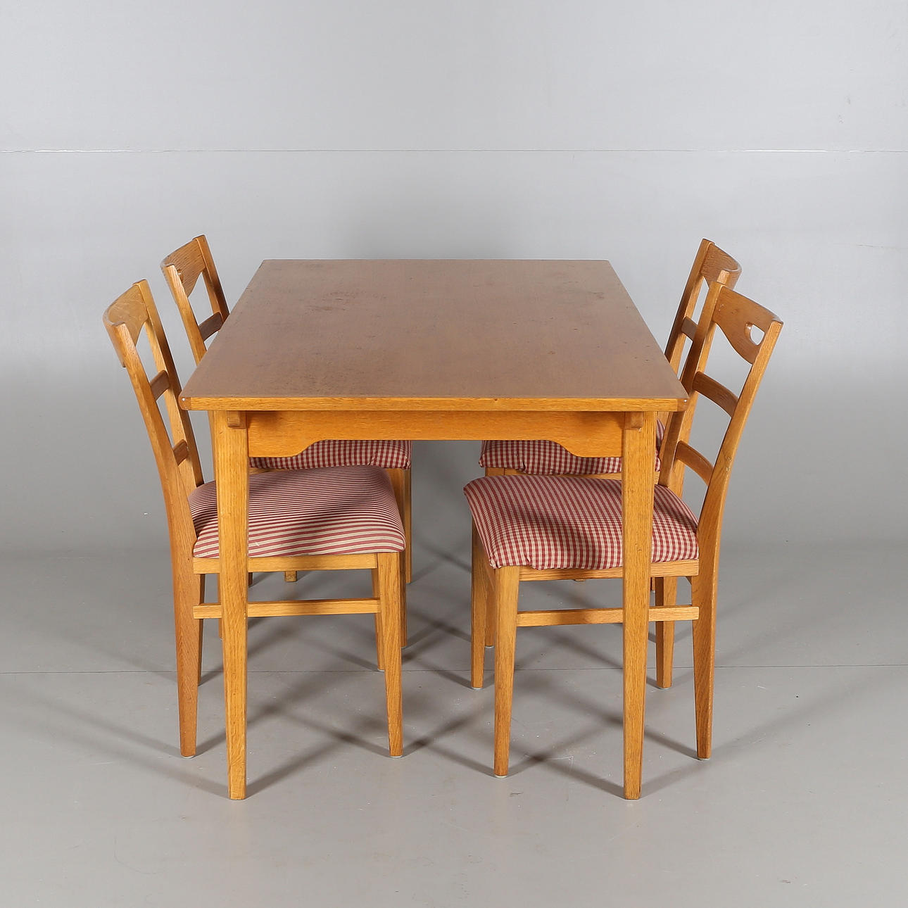 MATSALSGRUPP, 5 delar, trä, Carl Malmsten, 1900-talets andra hälft.