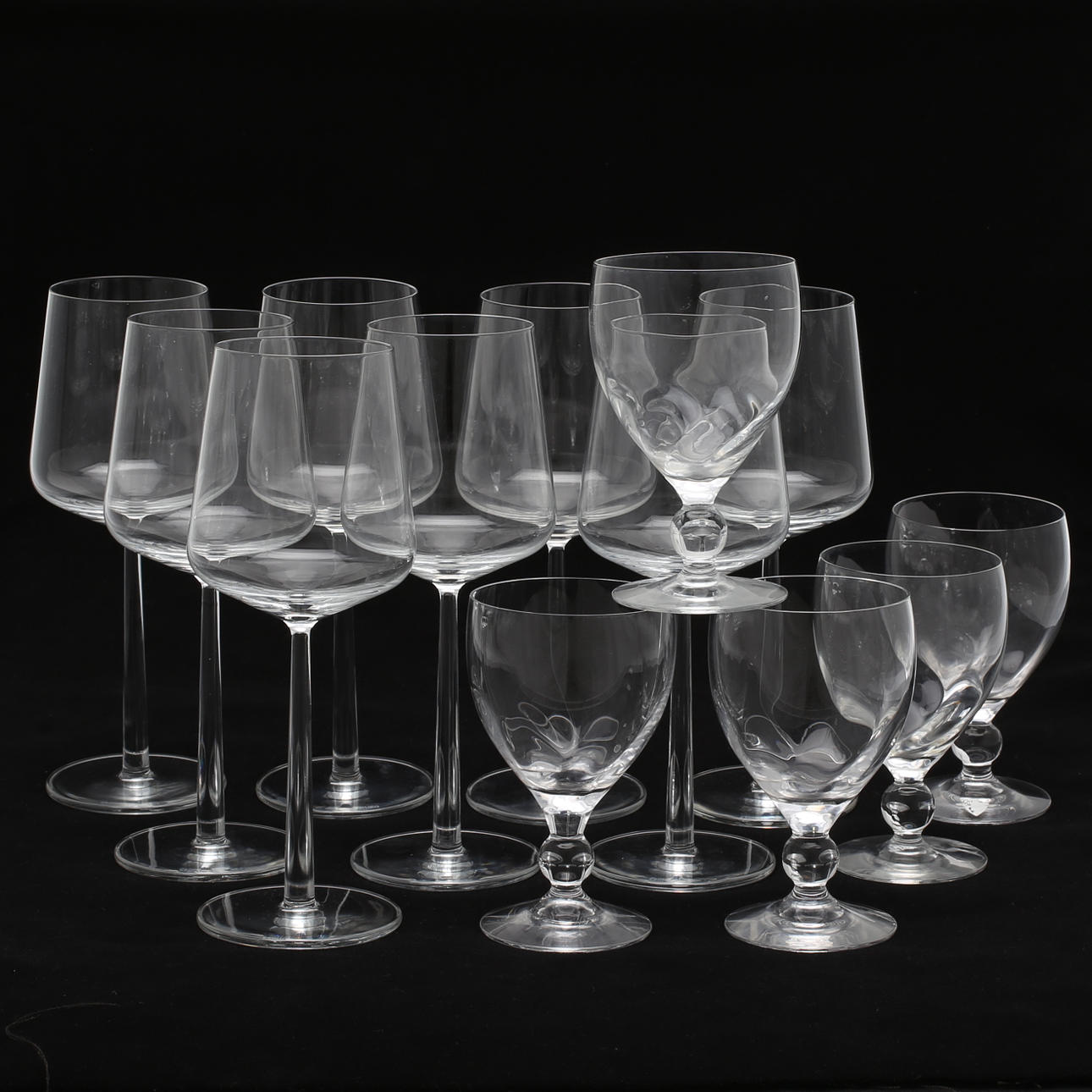 ÖLGLAS, 5 st, "Mistral" Erika Lagerbielke, VINGLAS, 8 st, Iittala.