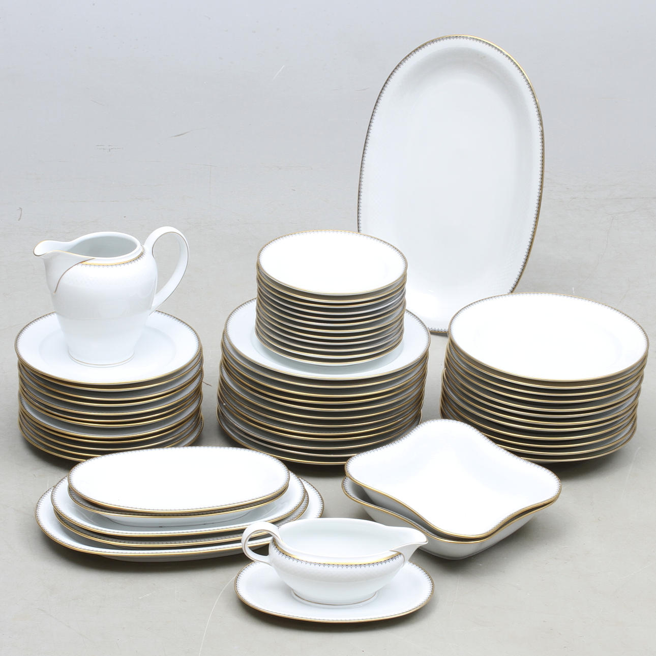 MATSERVIS, 58 delar, porslin, Eschenbach, 1900-tal.