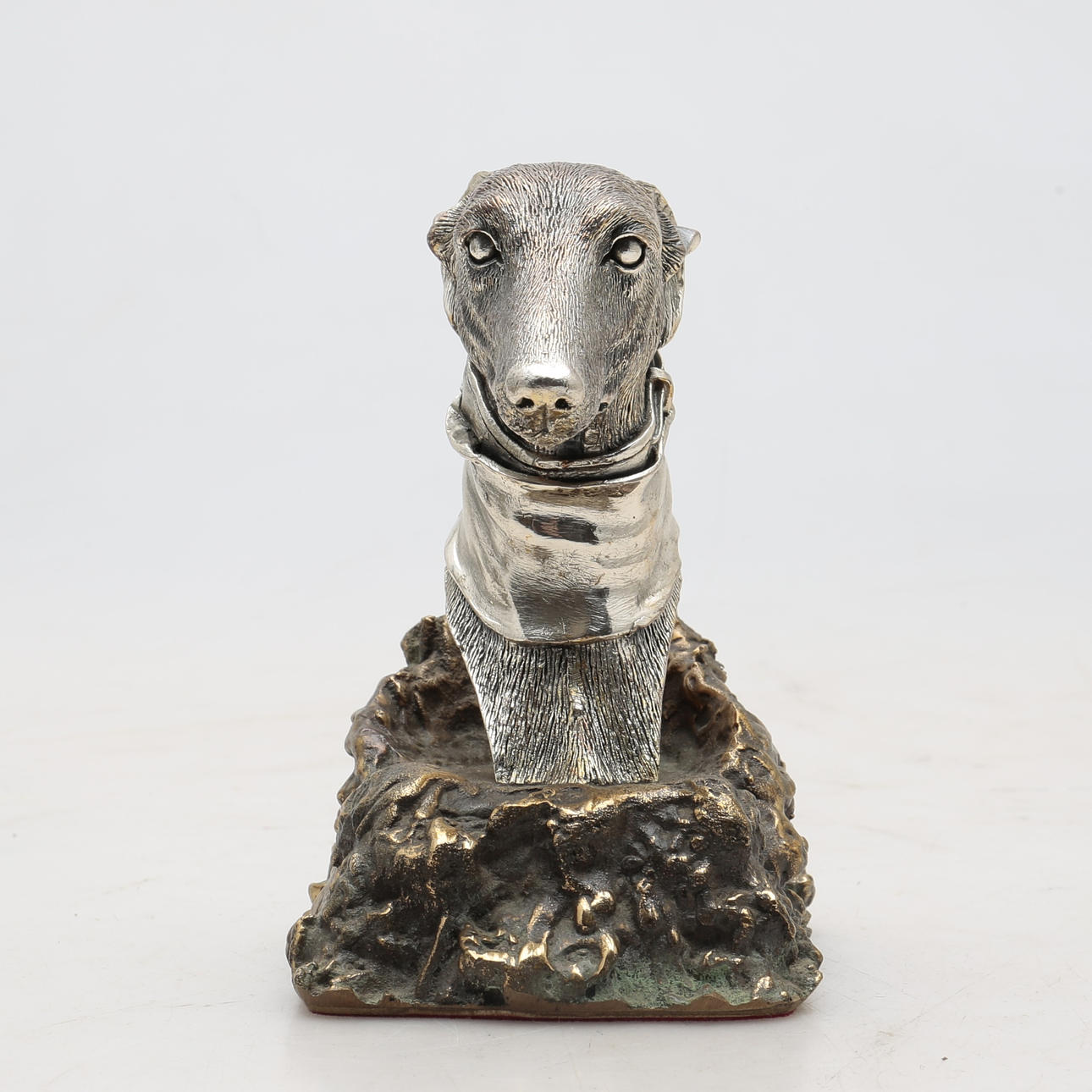 CUNILL ORFEBRES. Galgo.