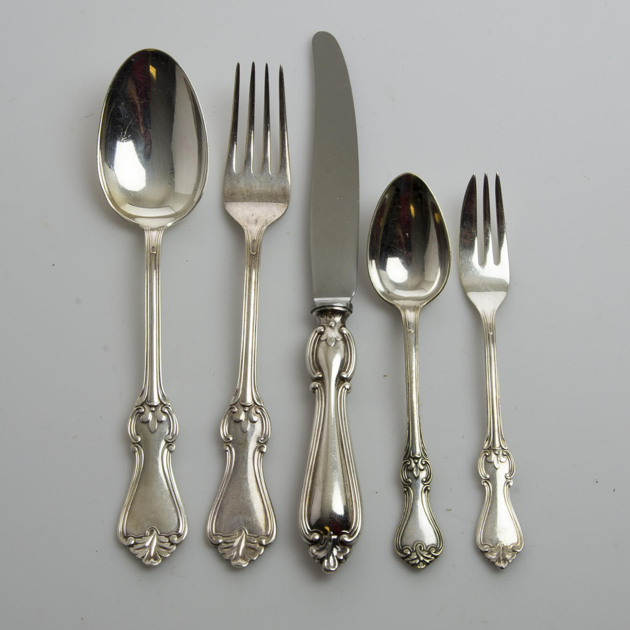 BESTICKUPPSÄTTNING, 76 delar, nysilver, "Olga".