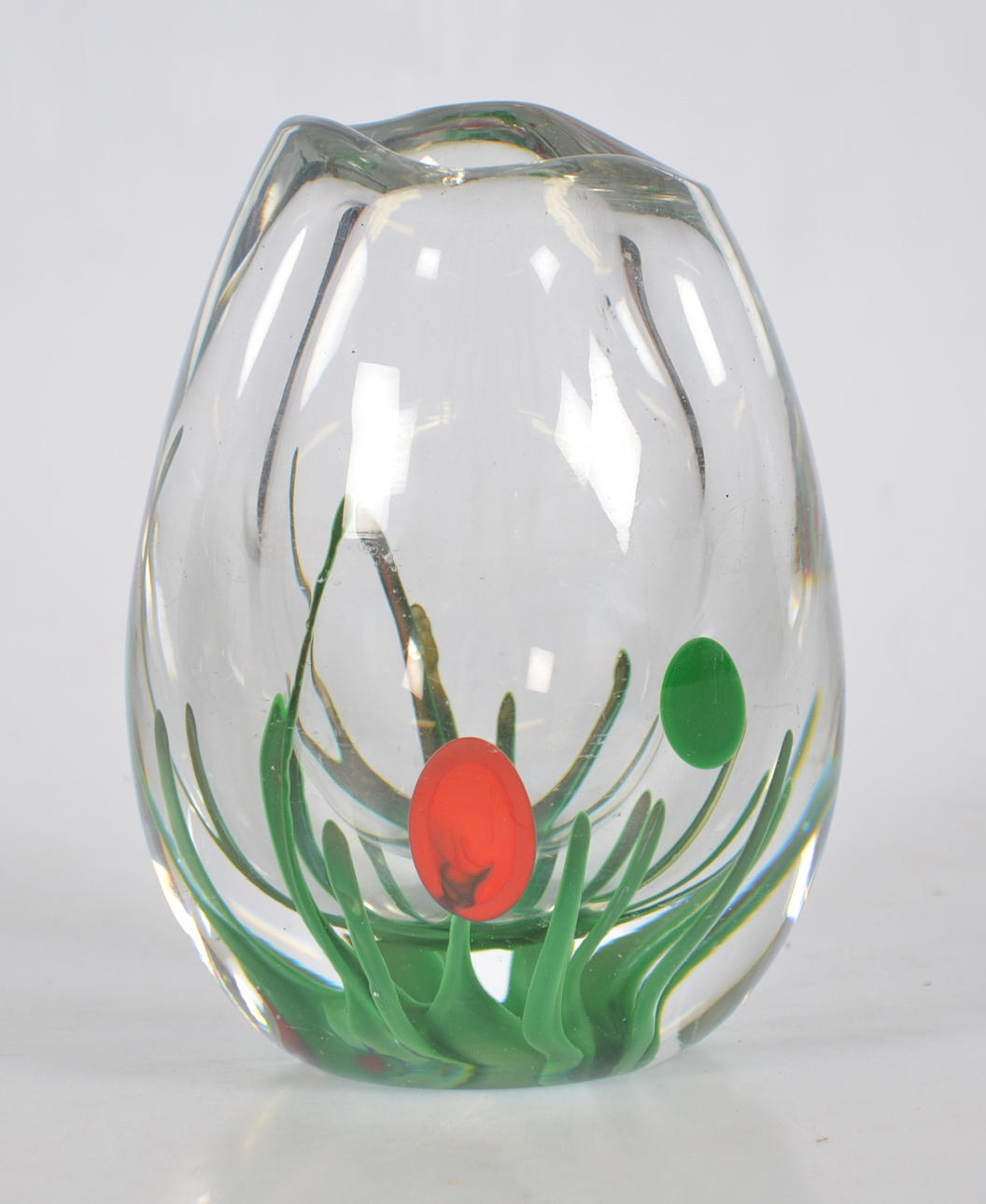 VAS, glas, Vicke Lindstrand, Kosta, signerad.