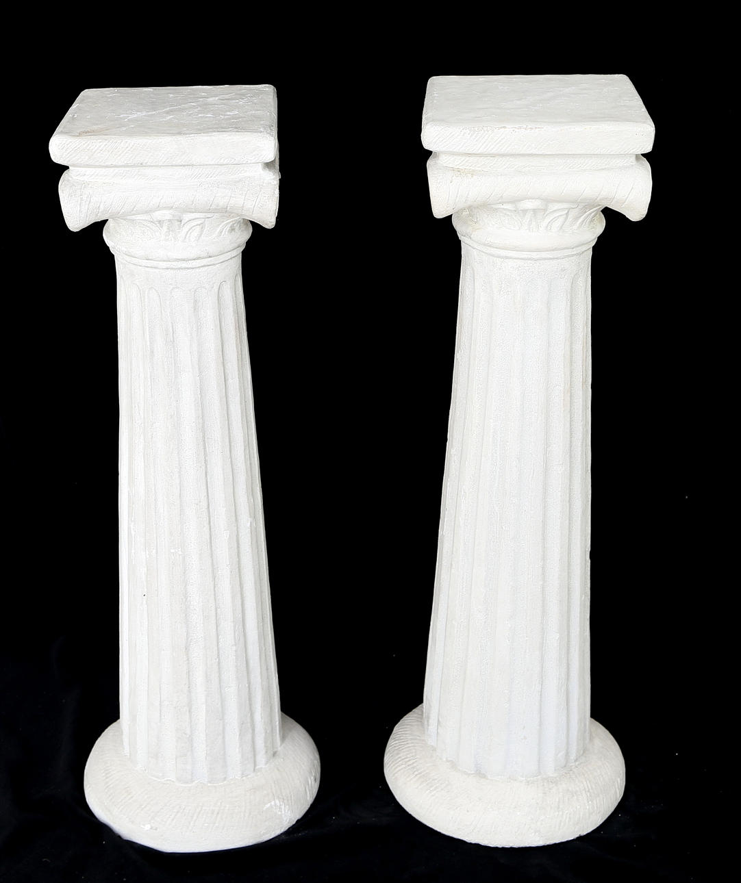 PIEDESTALER, 1 par, sten, gustaviansk stil,1900-tal.