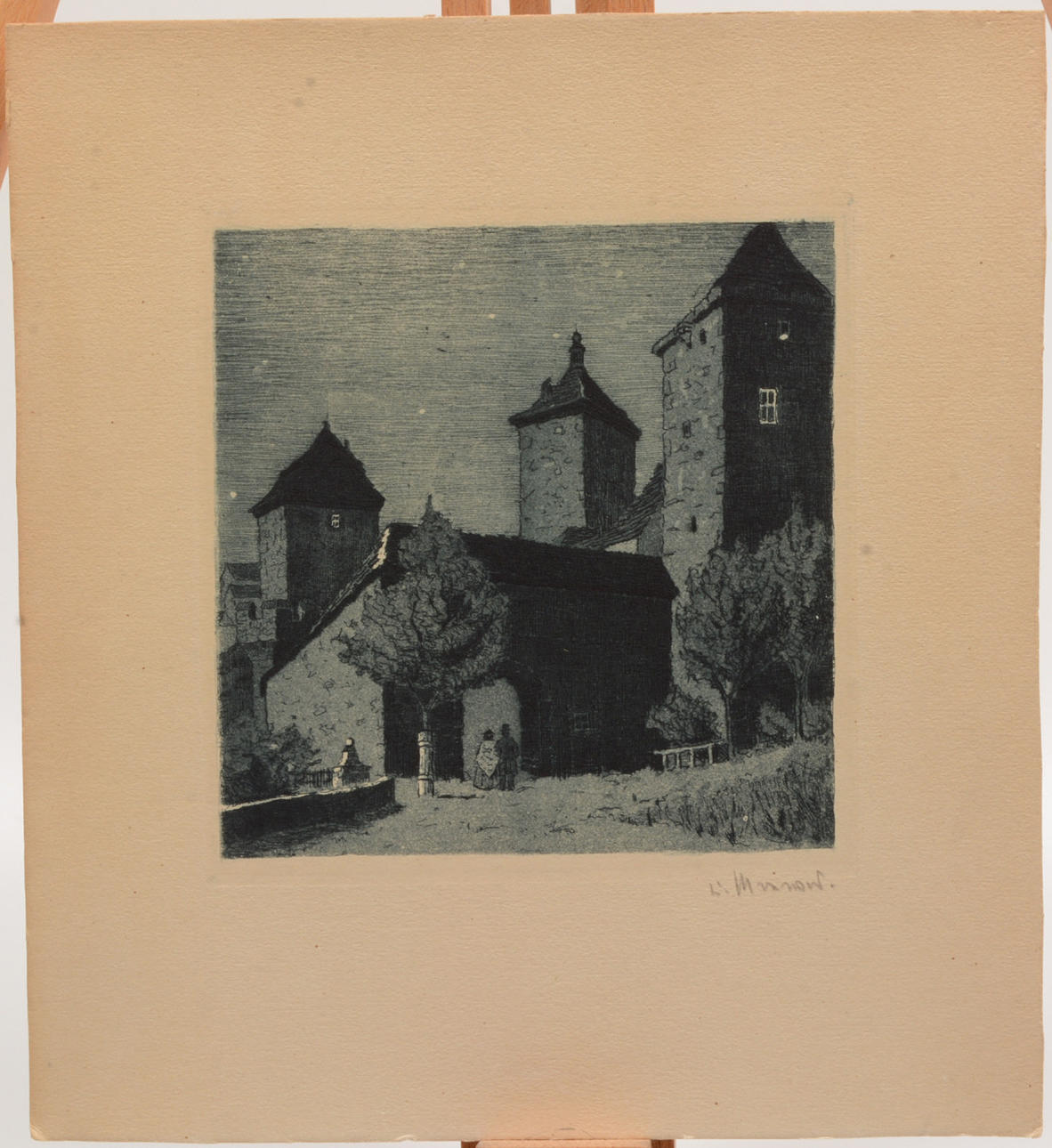 OIDENTIFIERAD KONSTNÄR. Night at the castle. press.