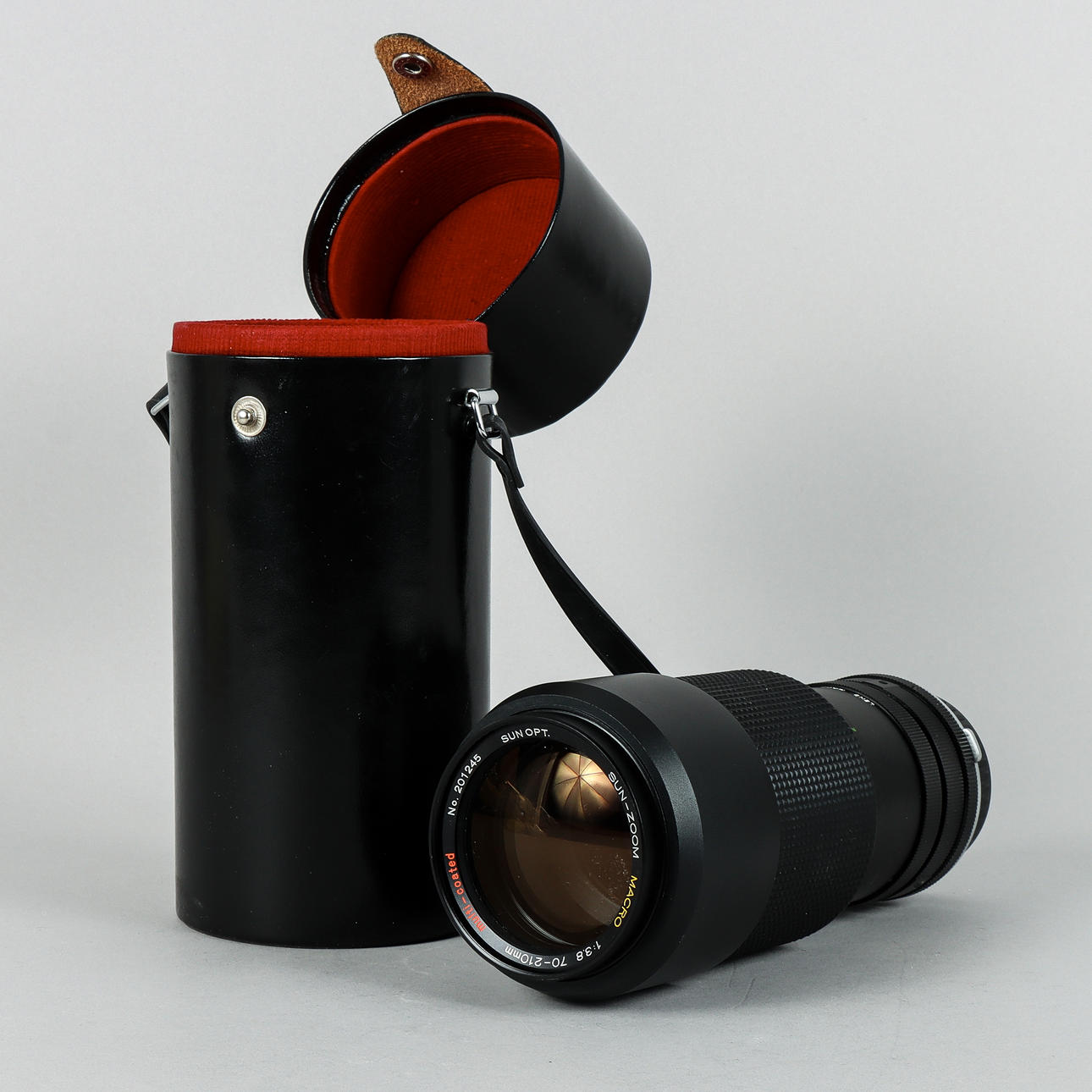 KAMERAN OBJEKTIIVI Sun-Zoom.