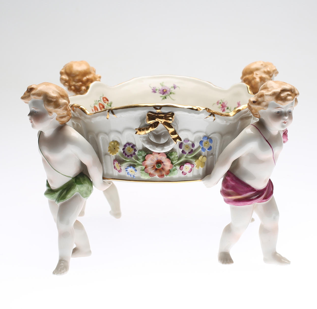 SKÅL, porslin, rokokostil, Von Schierholz, Tyskland, 1900-talets första del.