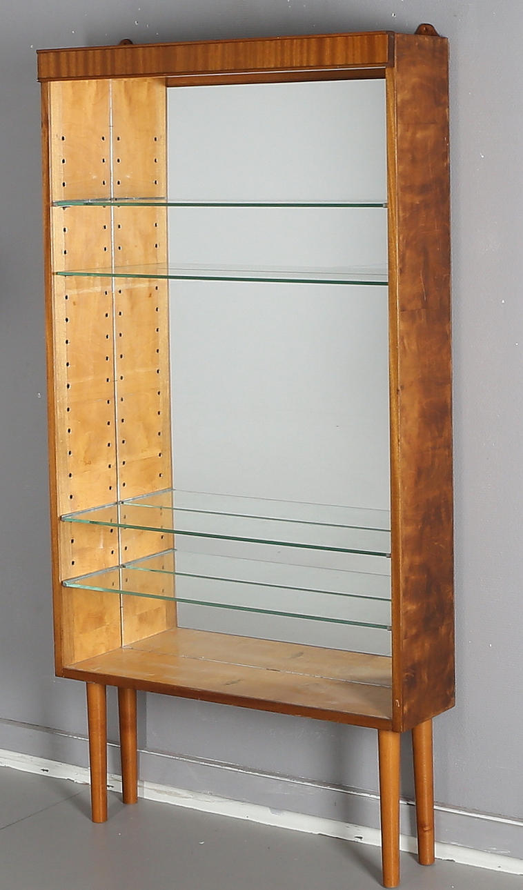 BARHYLLA, trä/glas, 1900-talets andra hälft.