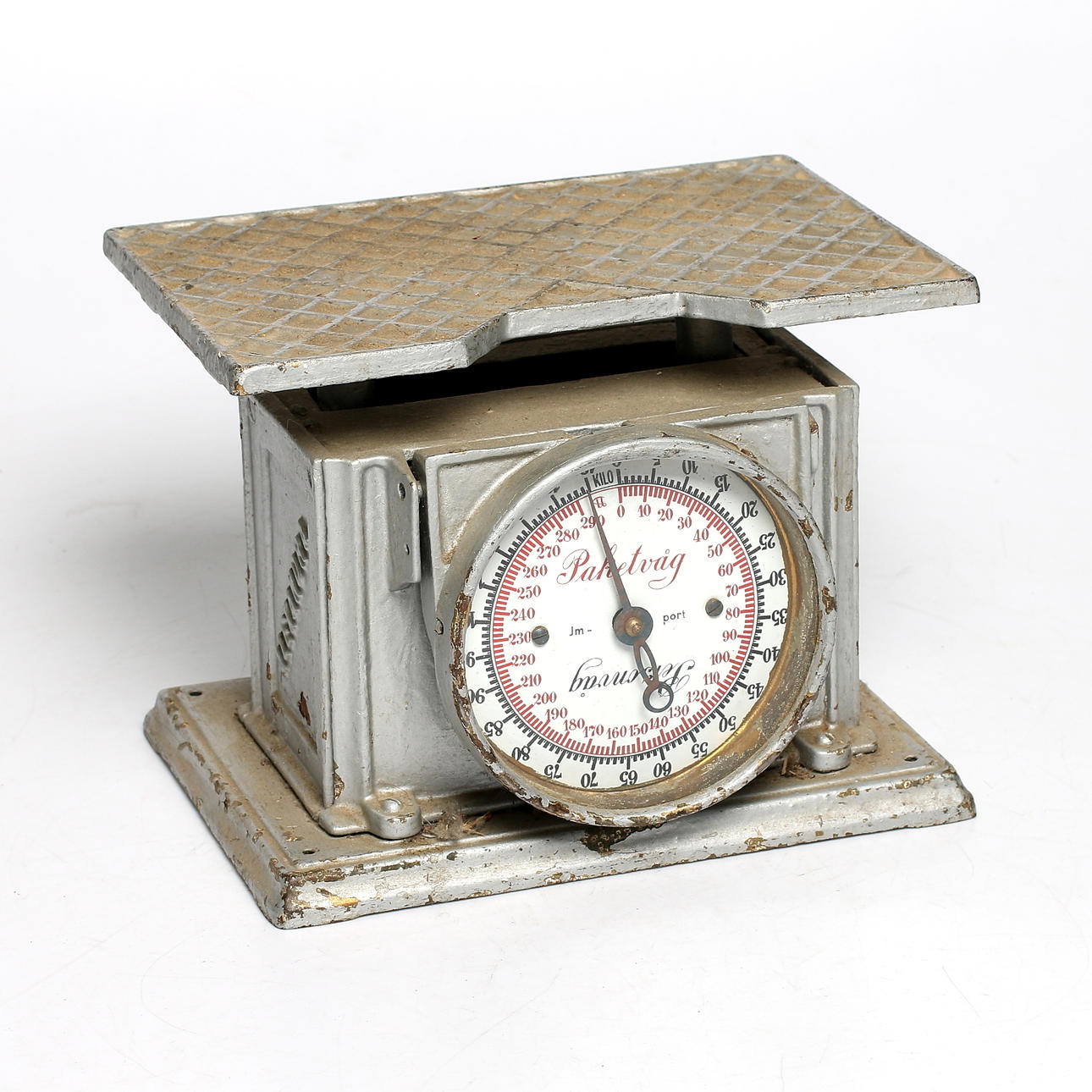 VÅG, gjutjärn, Alexandra. 1900-talets första hälft.