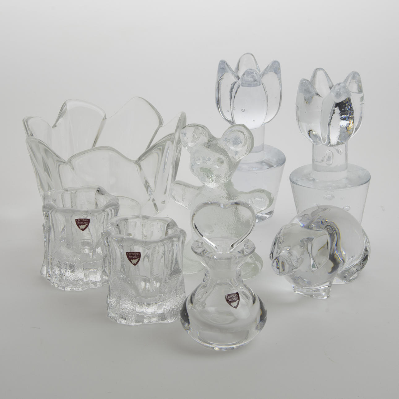 FIGURINER, LJUSSTAKAR MM, 8 delar, Orrefors/Kosta Boda.