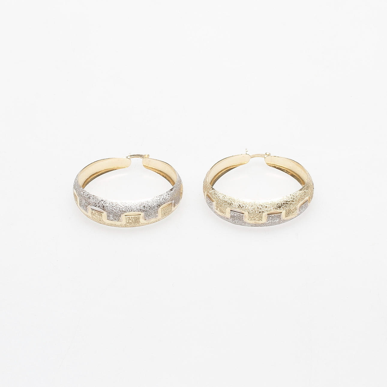 ÖRHÄNGEN, 1 par, 14k guld, vikt ca 8,8 gr.