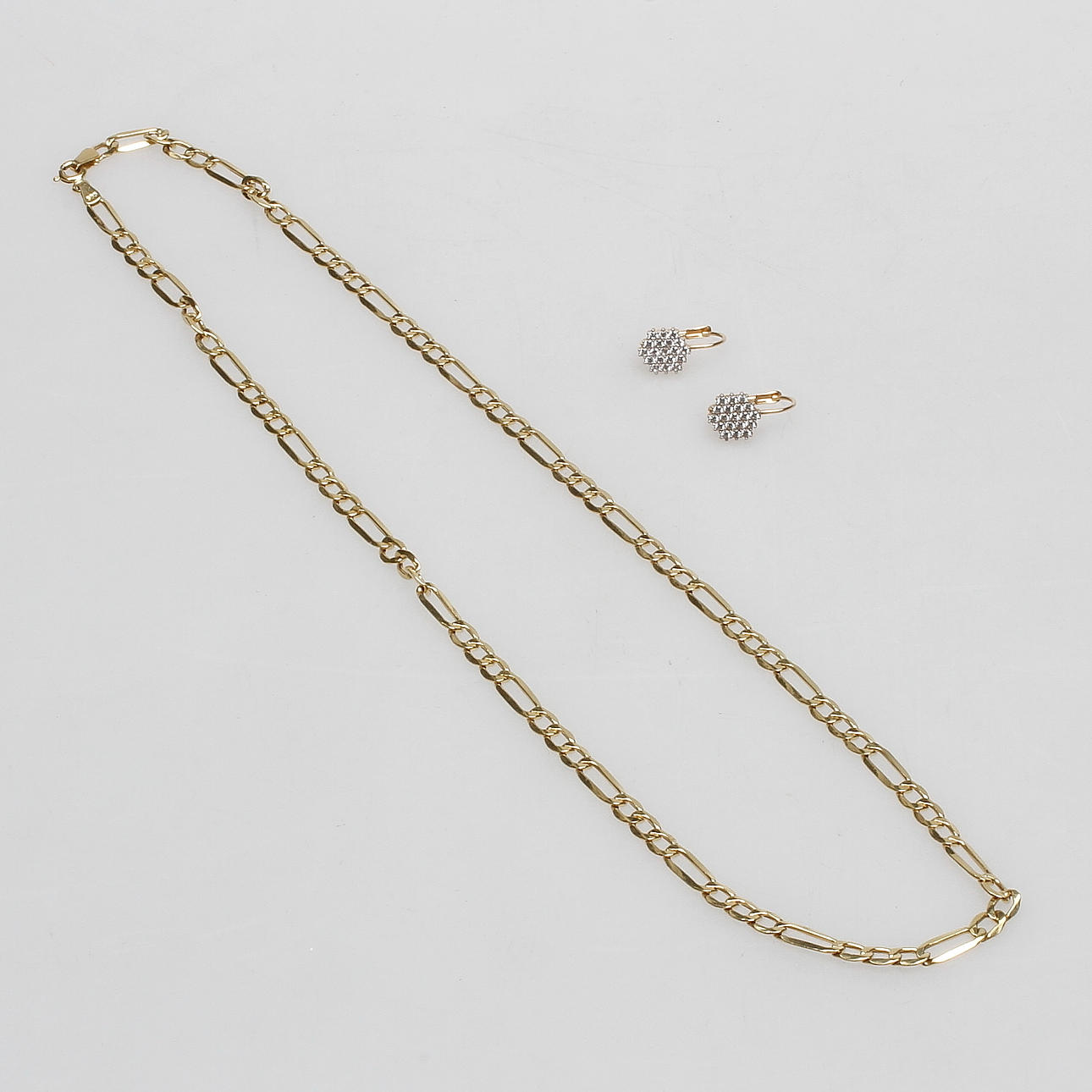 HALSBAND SAMT ETT PAR ÖRHÄNGEN, 14k guld, vikt ca 6,8 gr.