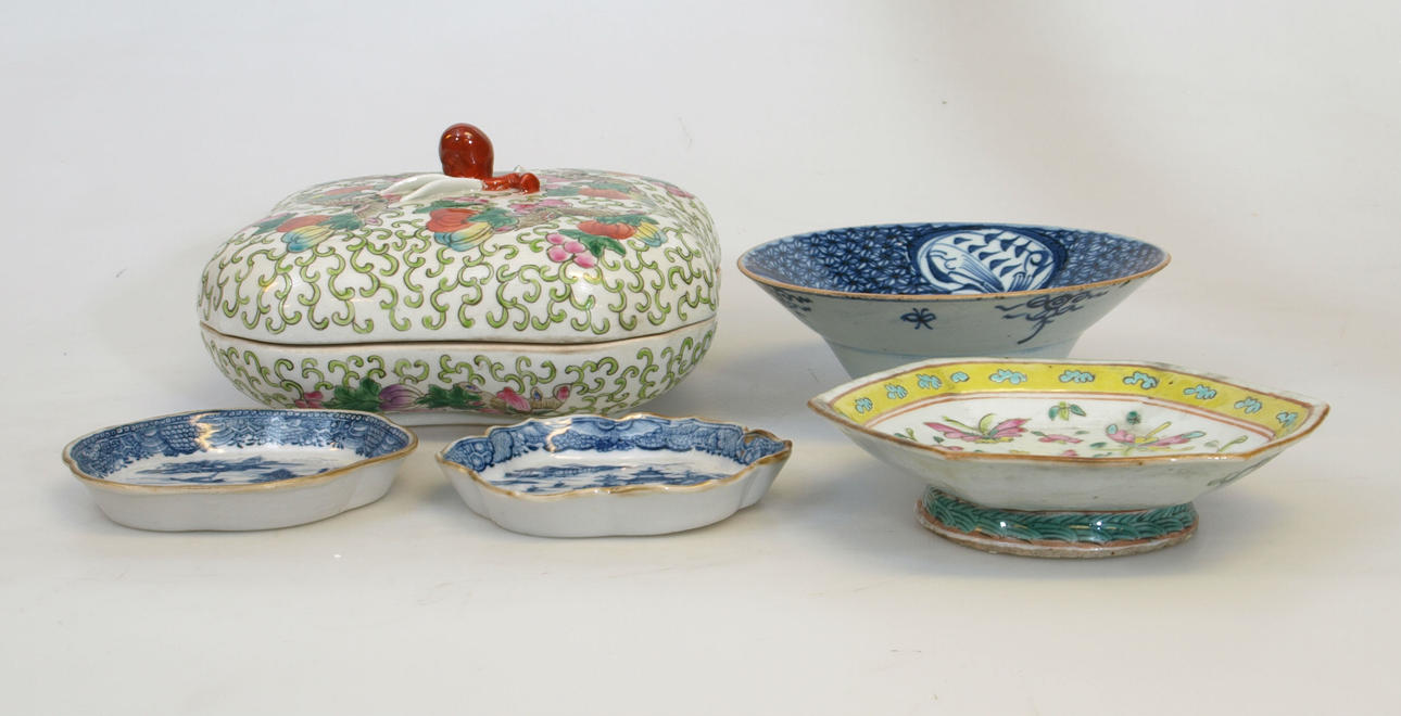 SKÅLAR, porslin, 5 delar, Kina, 1900-tal.