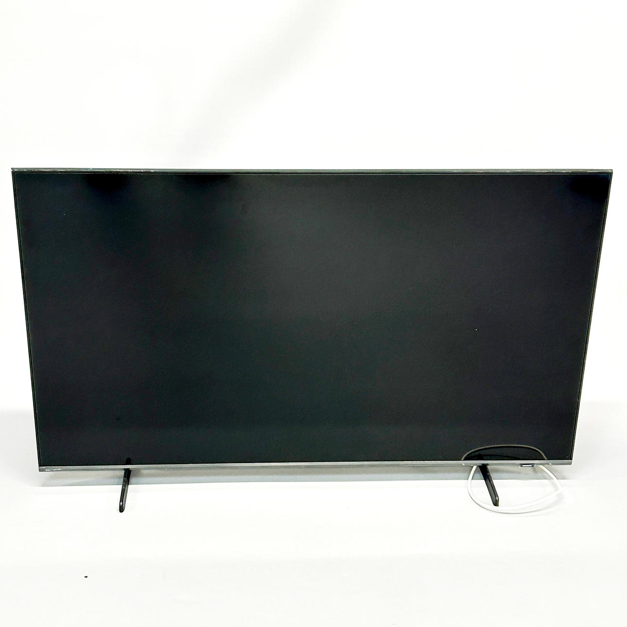 SAMSUNG FLAT SCREEN TELEVISION.