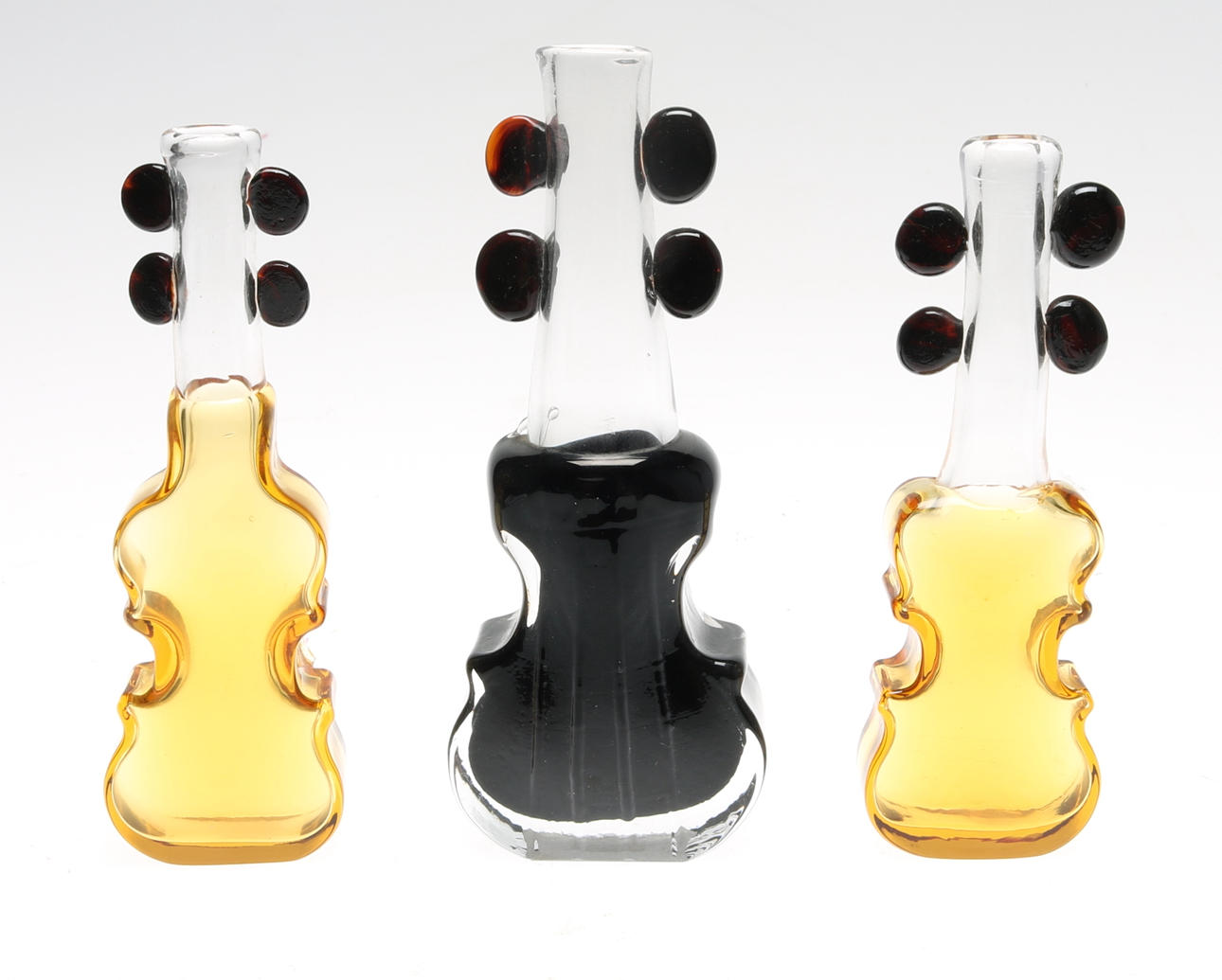 VASER, 3 st, glas, gitarrer, Kjell Engman, Kosta Boda.