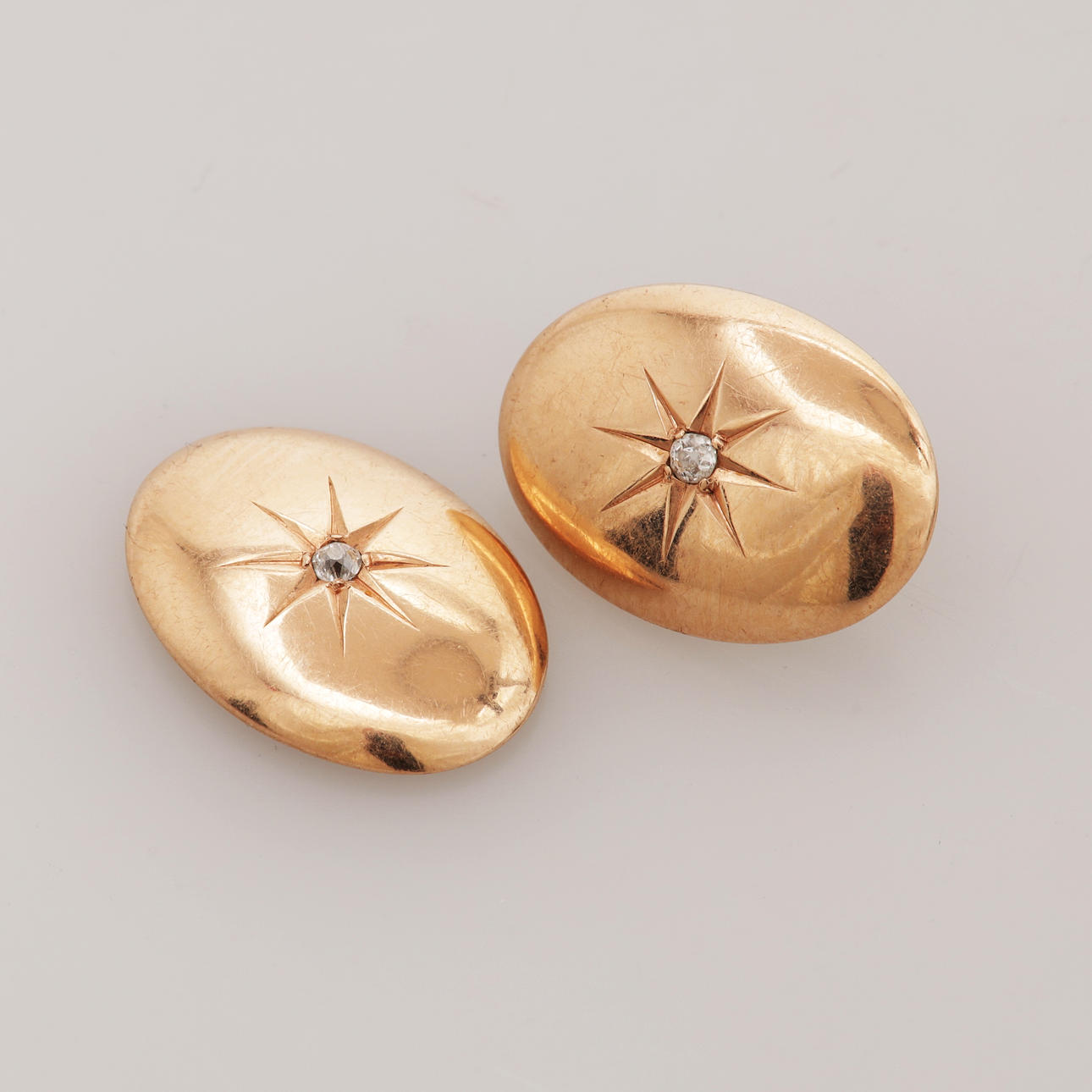 SCRAP GOLD, 14k, weight 2,91 grams.