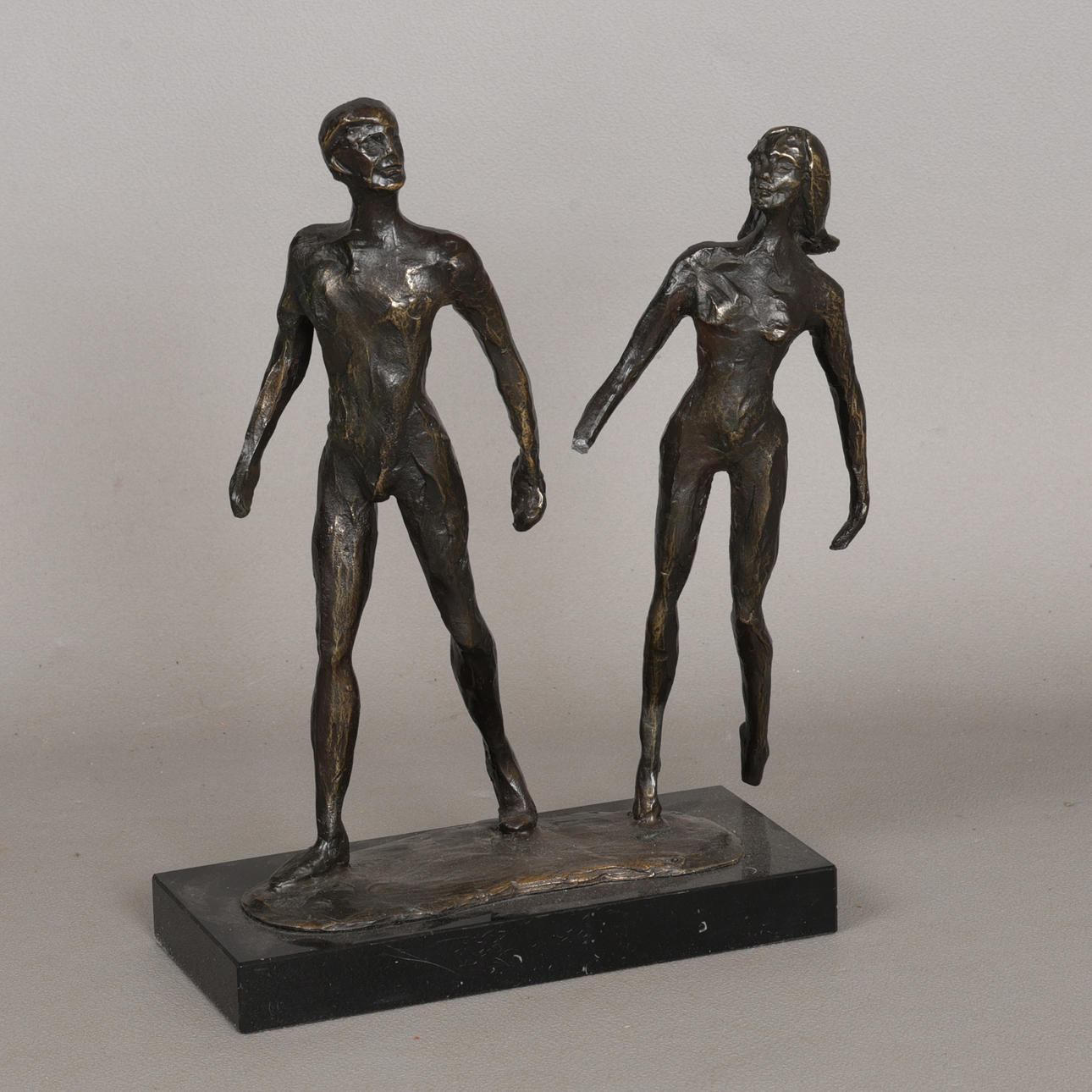 オランダ　コリー・アメルラーン Corry Ammerlaan CORRY AMMERLAAN (DUTCH, BORN 1947) BRONZE STUDY OF TWO FIGURES