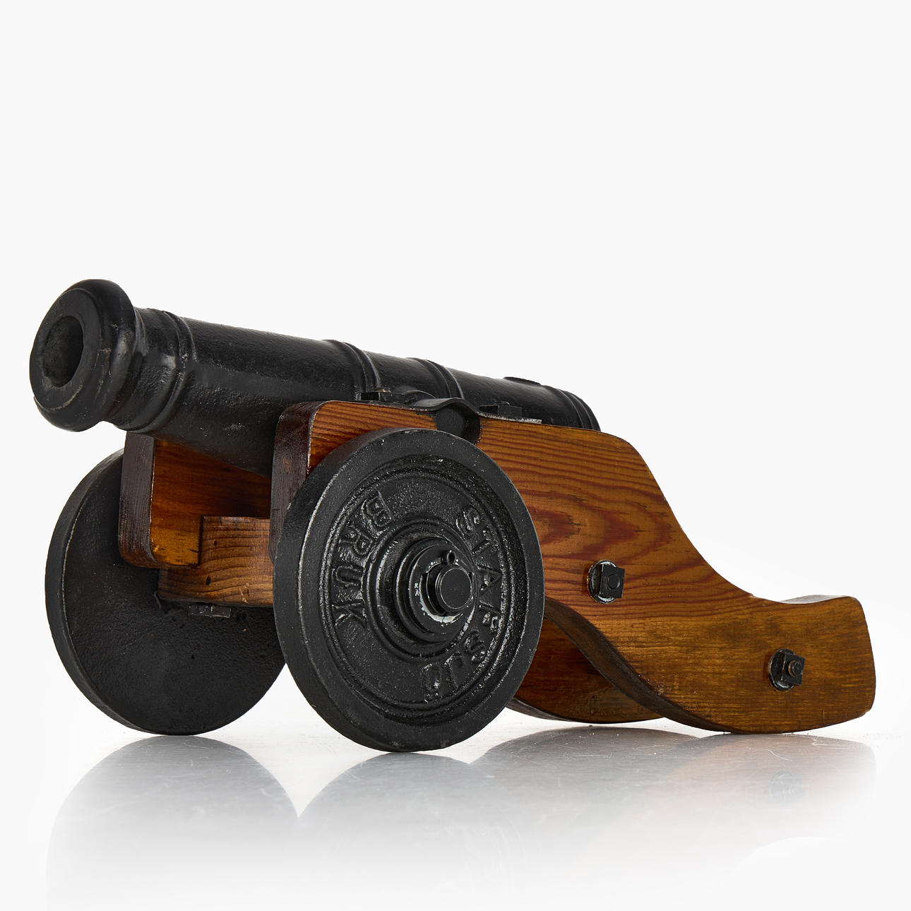 A STAFSJÖ BRUK SALUTKANON, cast iron and lavett in pine, circa late ...