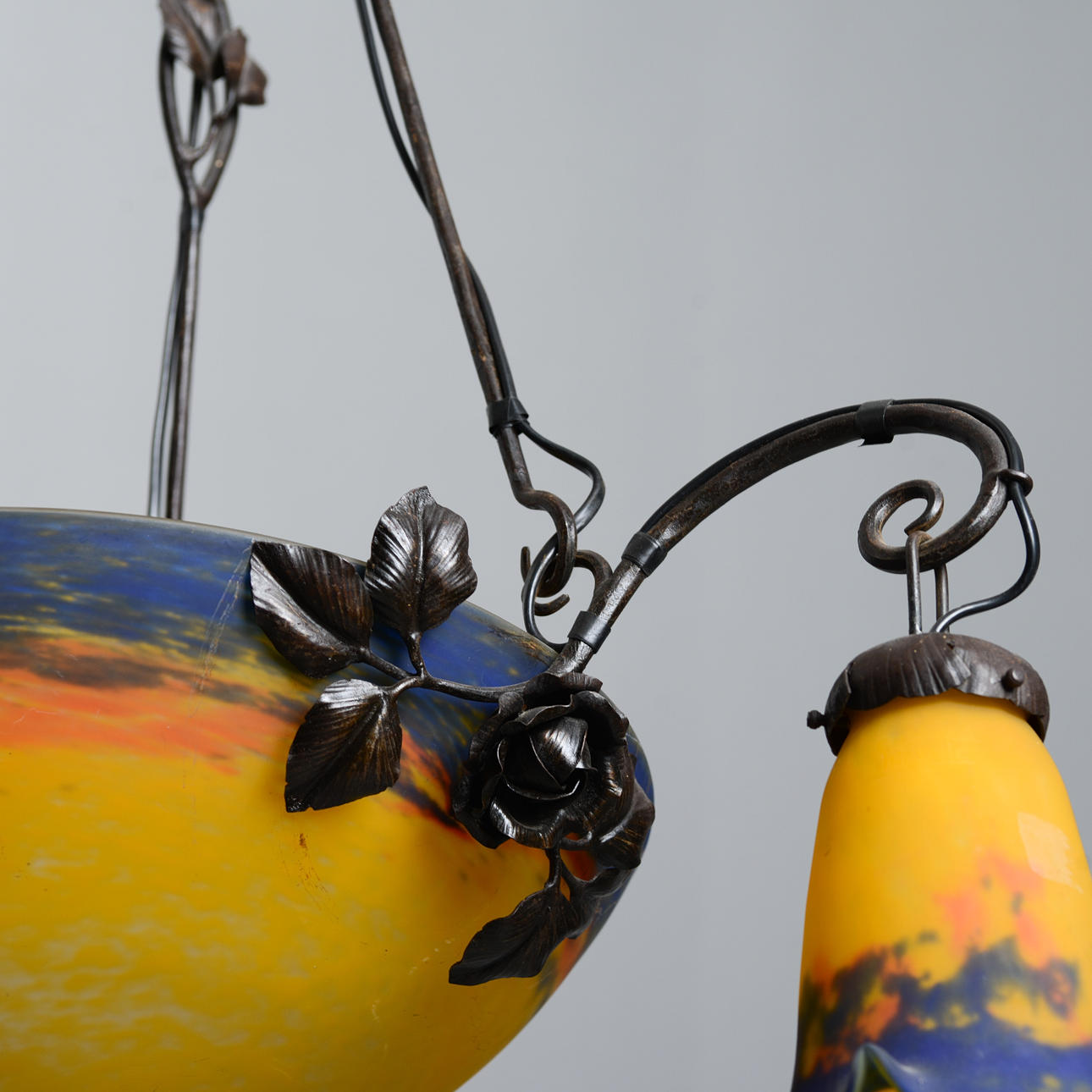 MULLER FRÈRES. A ceiling lamp, Art Nouveau, Lunéville, France