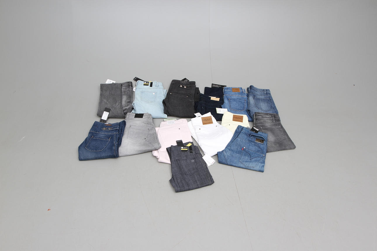 NYA JEANS, nya, strl 27 dam/flick, 14 par, konkursen efter first aid.