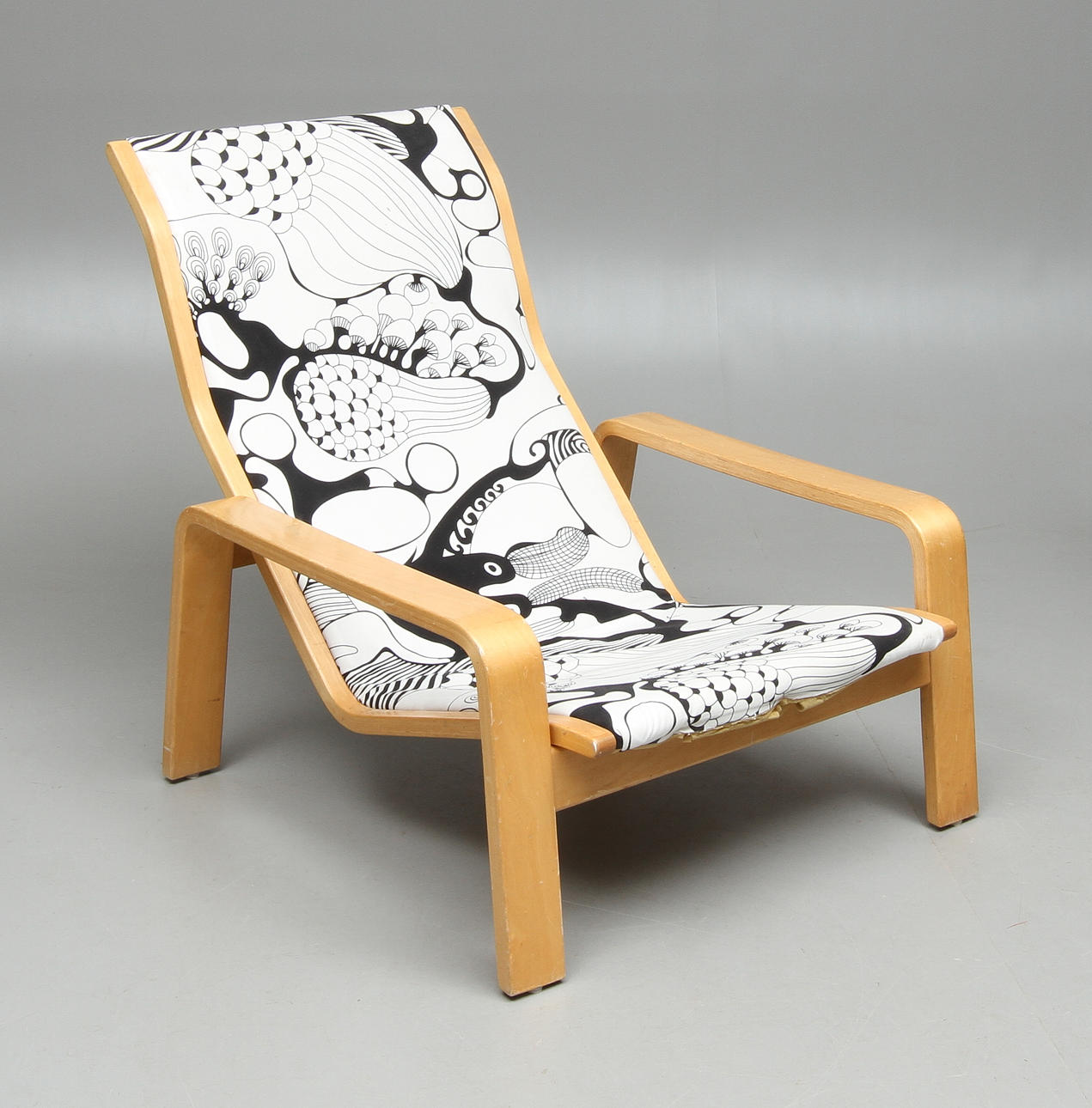 FÅTÖLJ, "Pulkka", Ilmari Lappalainen för Asko.