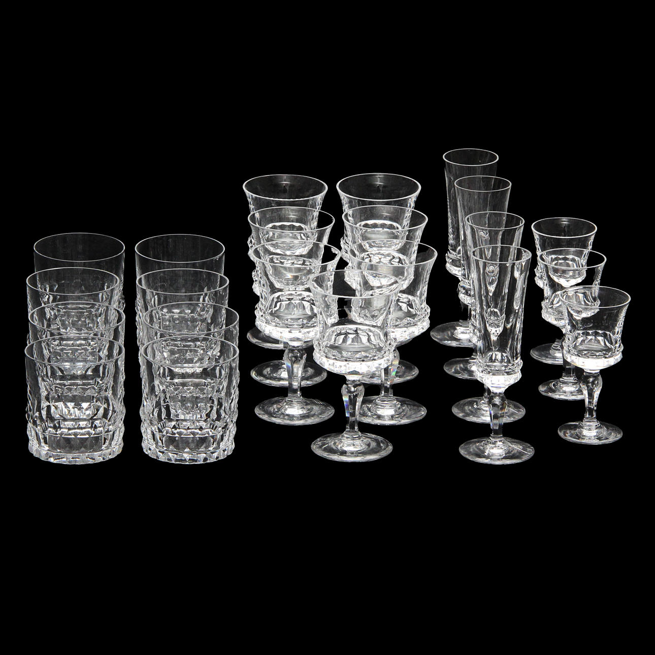 Ein Set von 22 Geschirrgläsern, Orrefors „Silvia“.