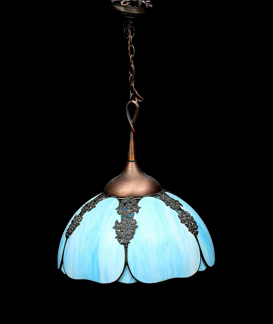 TAKLAMPA, Tiffany-modell, sent 1900-tal.